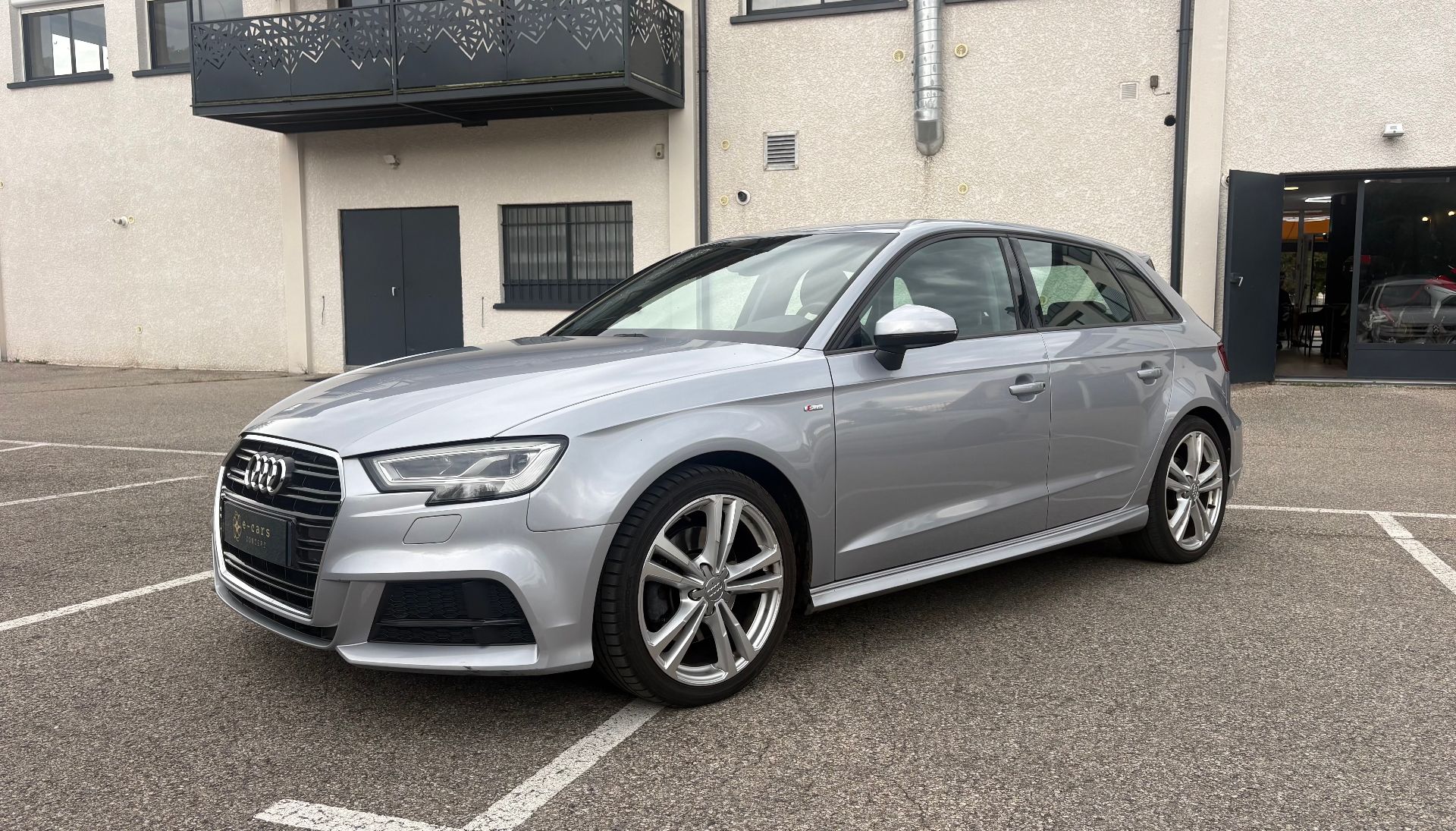 Audi A3 2.0L TFSI 190ch S-LINE