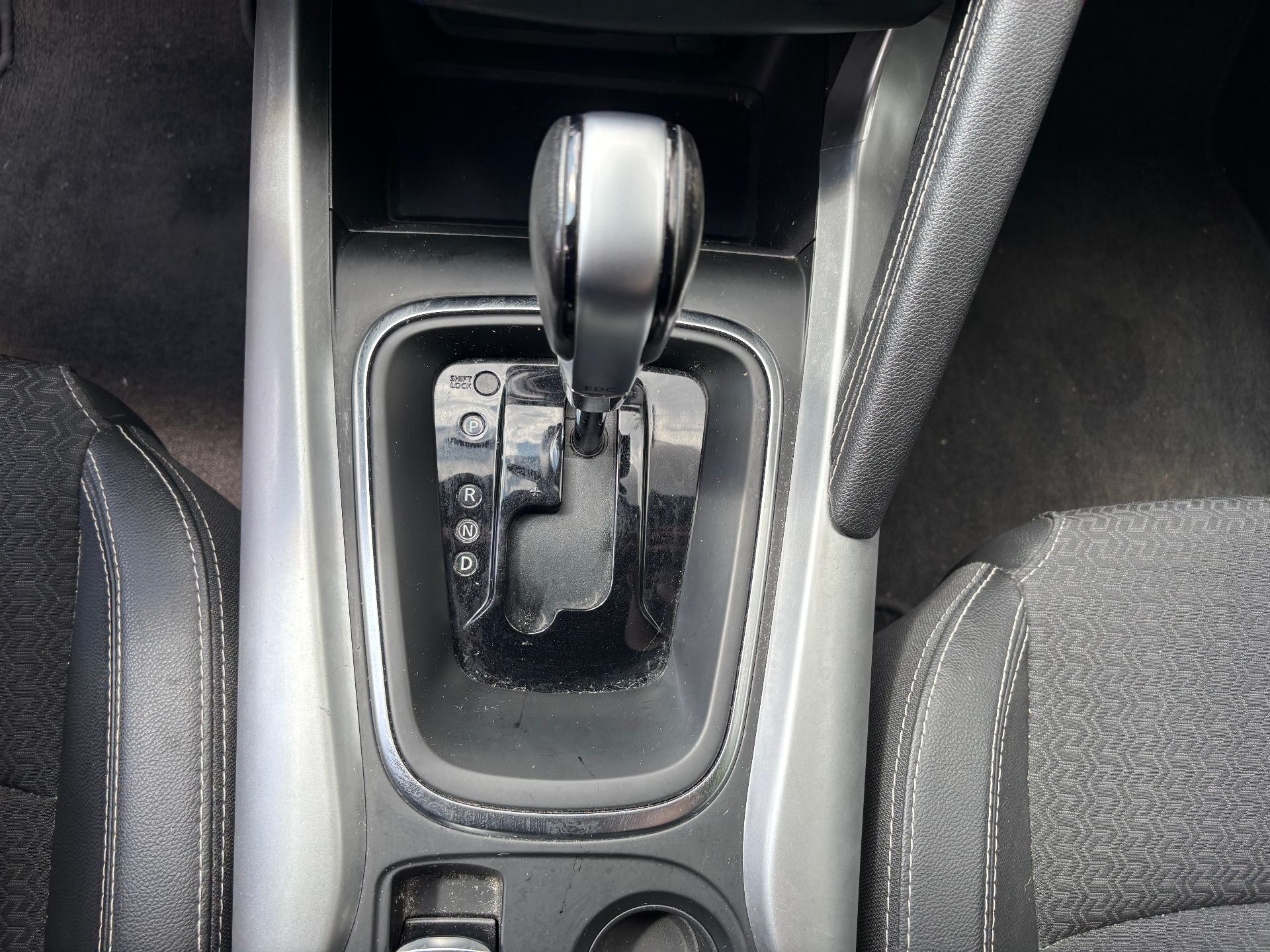 RENAULT KADJAR 1,5L DCI INTENS 1.5 dCi eco2 FWD EDC 110 cv Boîte auto