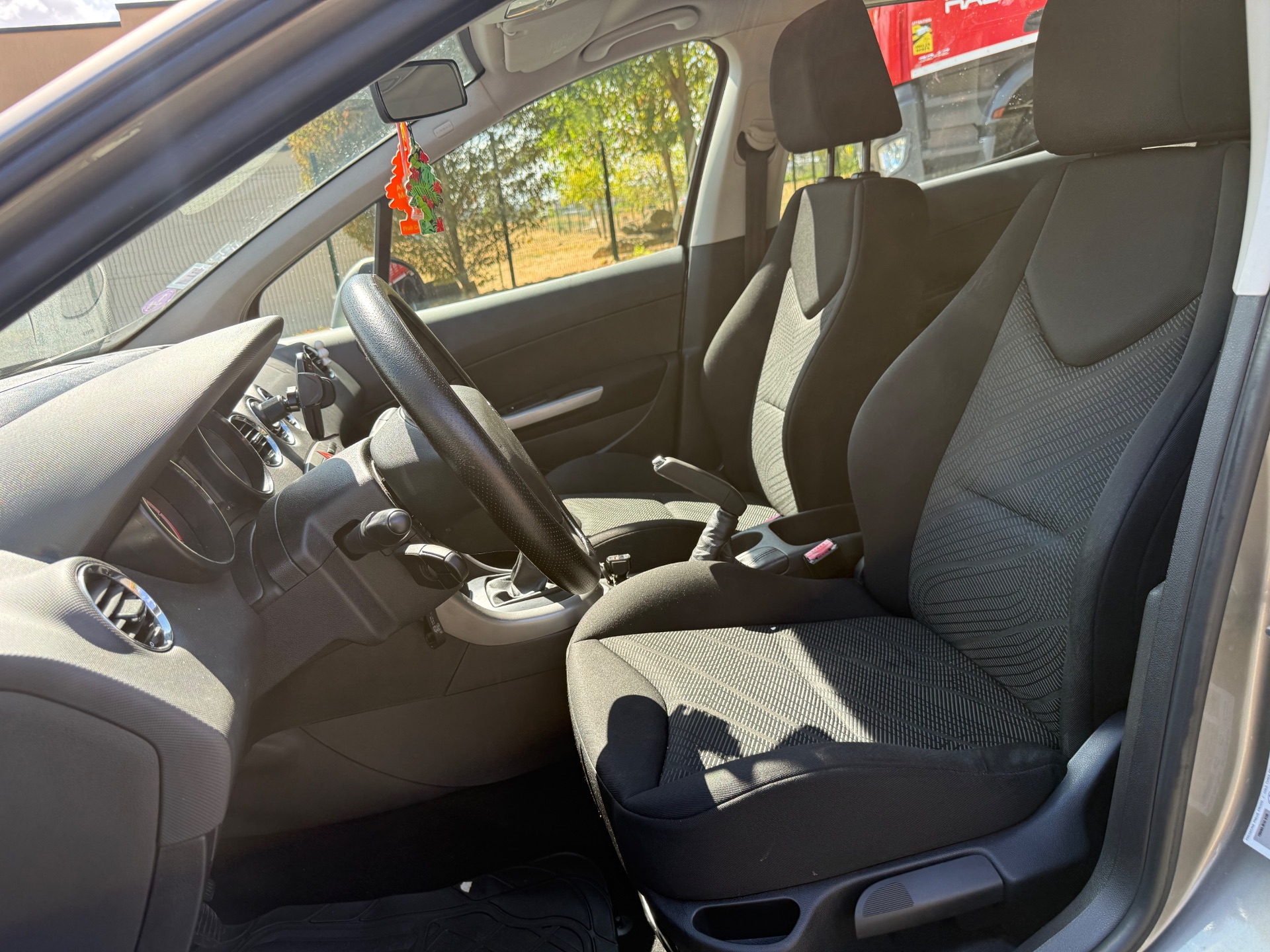 Peugeot 308 1.4 VTi 98ch