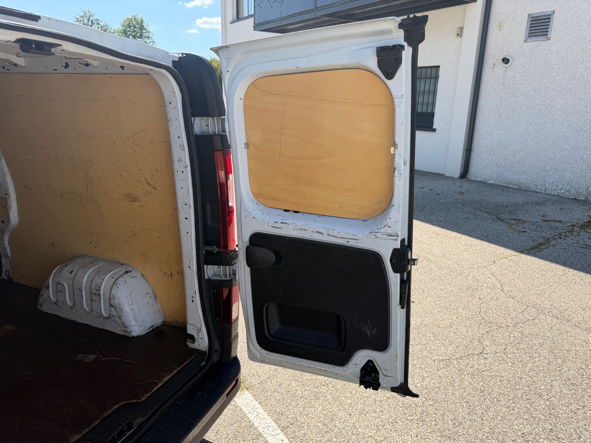 Renault Trafic 1,6 dci 145ch Grand Confort L2H1 145 ch