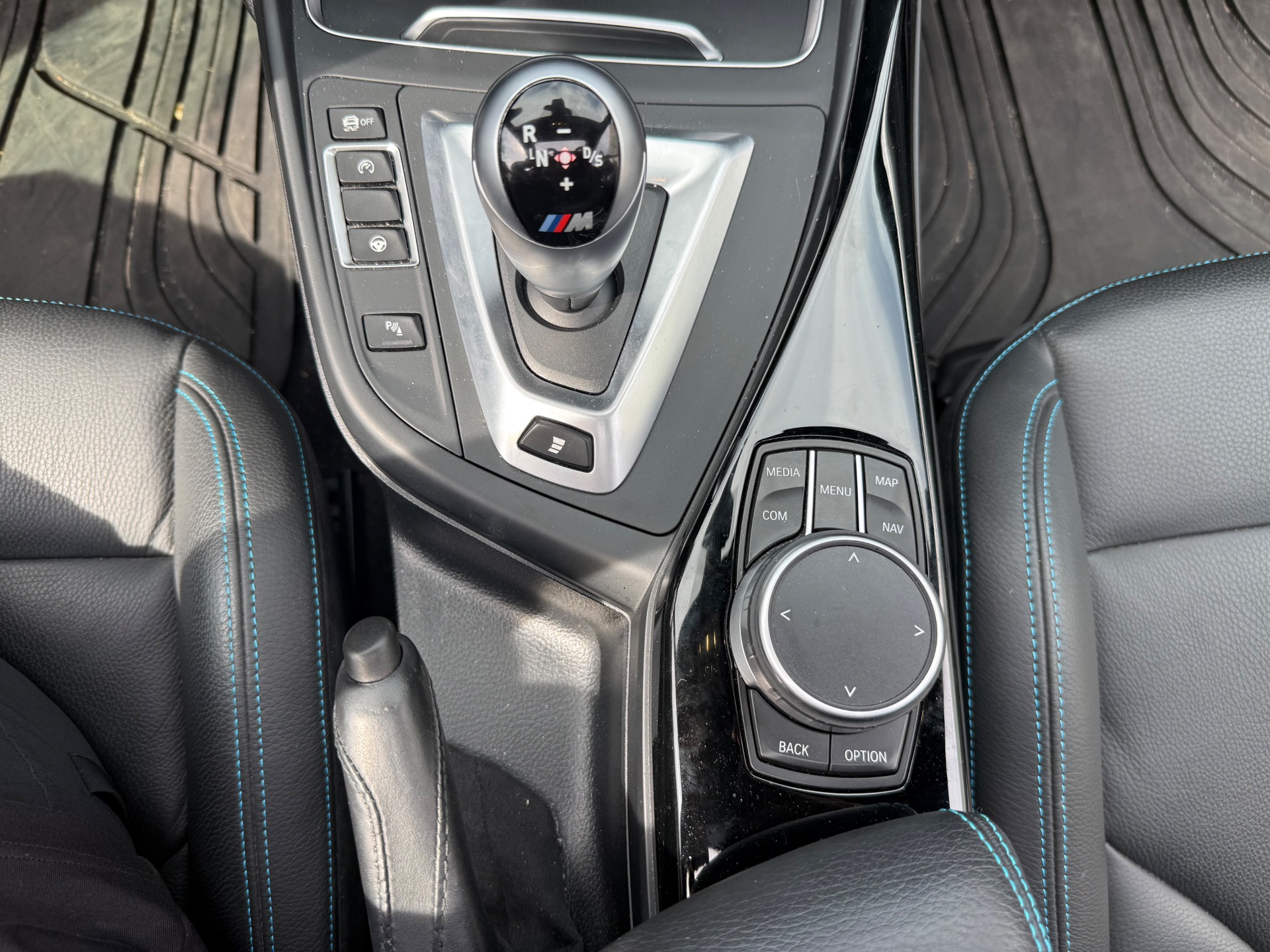 BMW M2 Competition 3.0 i 24V DKG 411ch Compétition