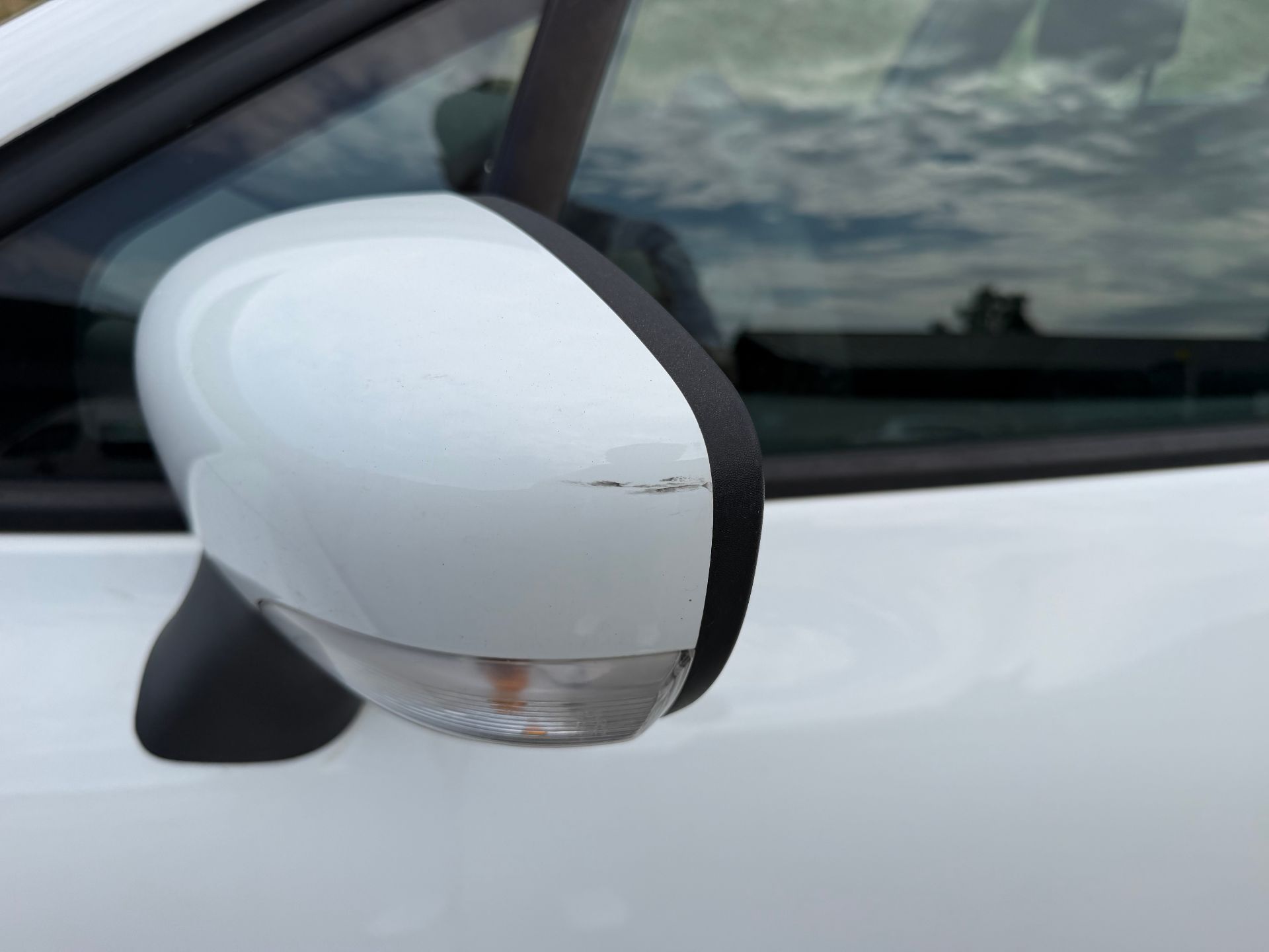 Renault CLIO IV SOCIETE DCI 90 90ch Energy eco air medianav