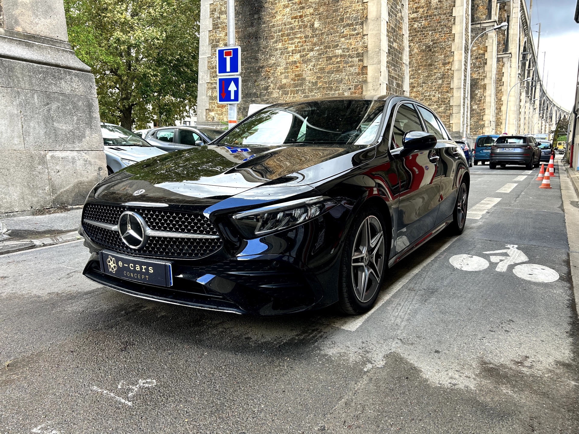 Mercedes-Benz Classe A 2.0 d 16V 8G-DCT 150 150ch AMG line