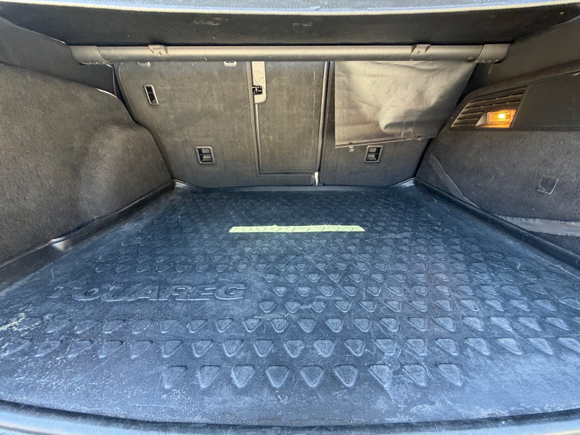 Volkswagen Touareg V8 4,2 TDI 340ch R line