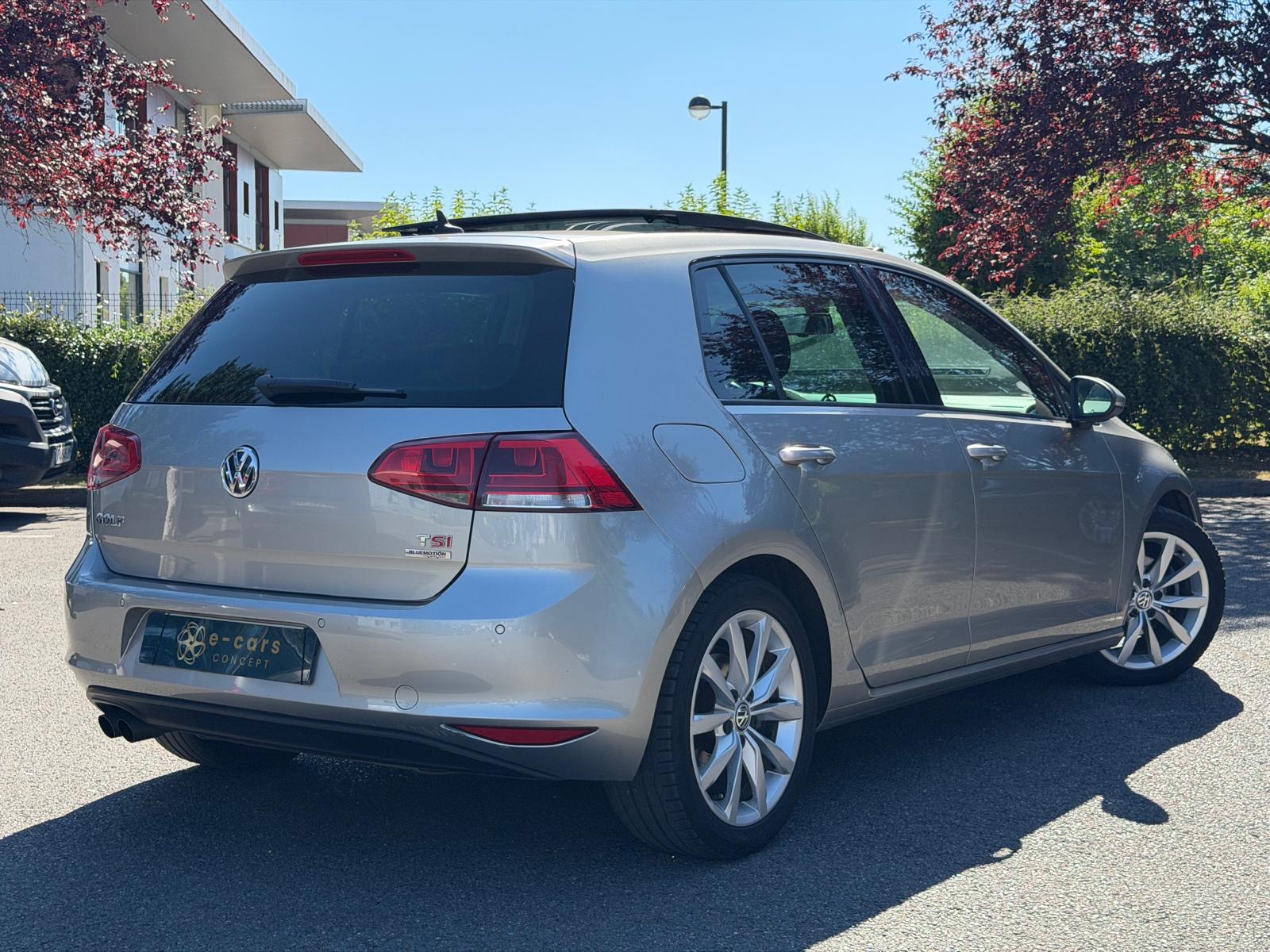 Volkswagen Golf 7 VII 1.4 TSI 16v Blue motion 140ch 140ch Carat