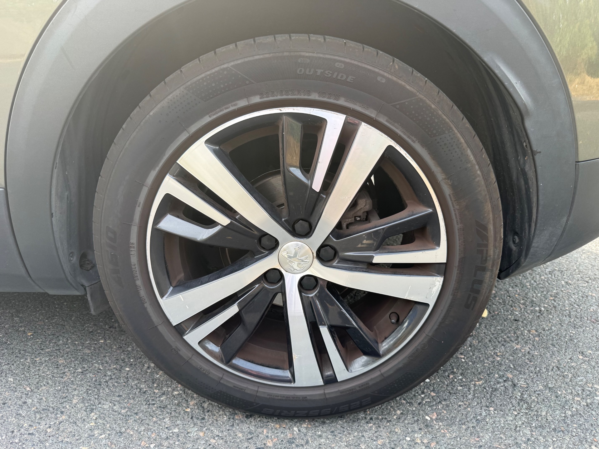 Peugeot 3008 1.2 THP Puretech 130ch ALLURE