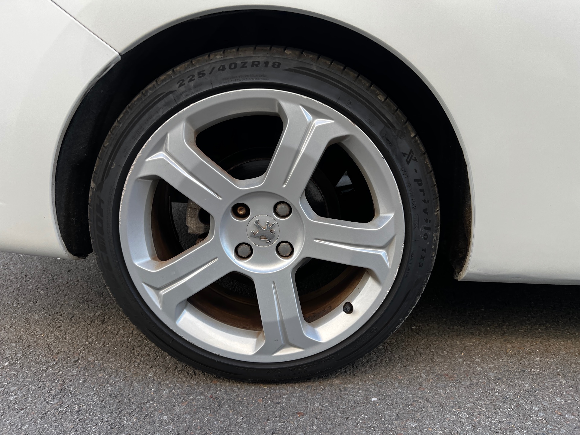 Peugeot 308 CC 2.0 HDI 140 ch Féline