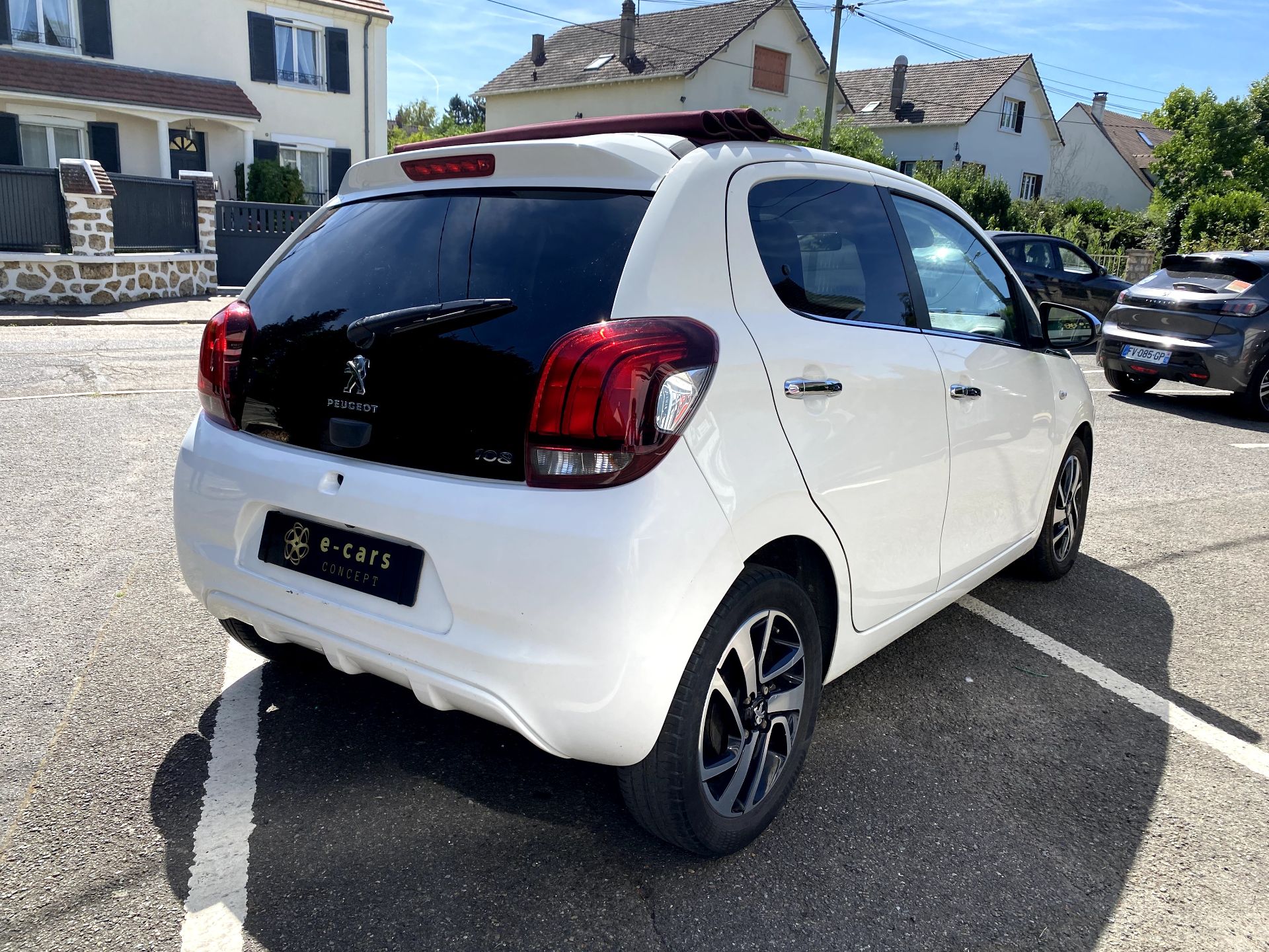 Peugeot 108 TOP 1.2 VTi 82 cv Allure