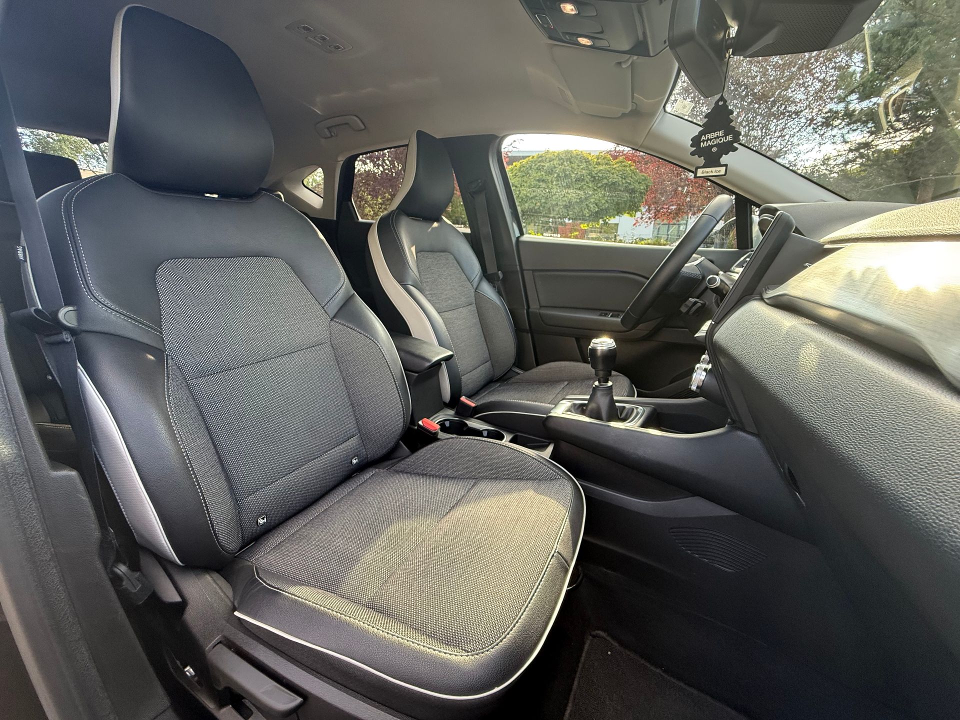 Renault Captur 1.5dci 115ch Intens