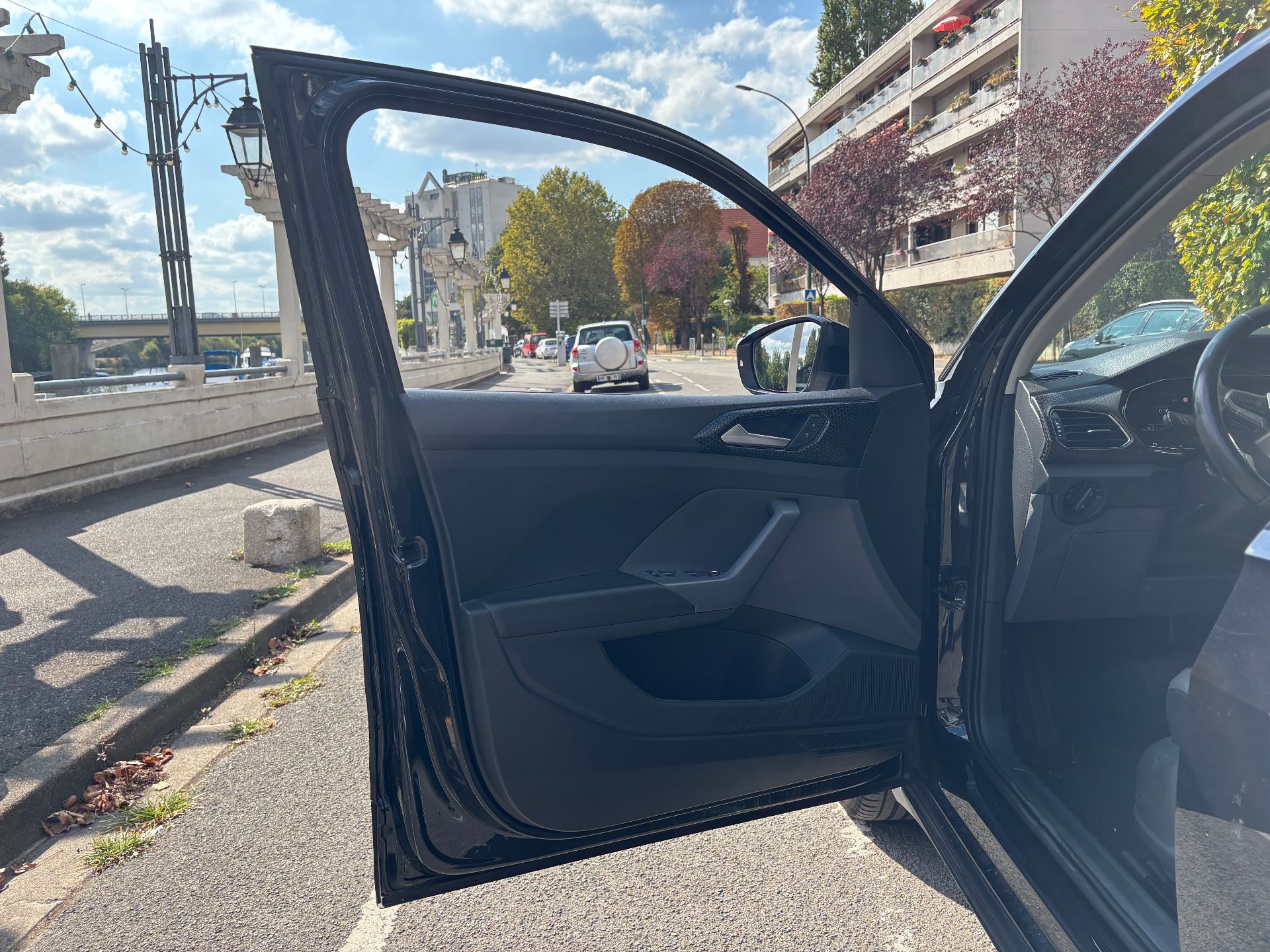 Volkswagen T-Cross 1.0L TSI carat
