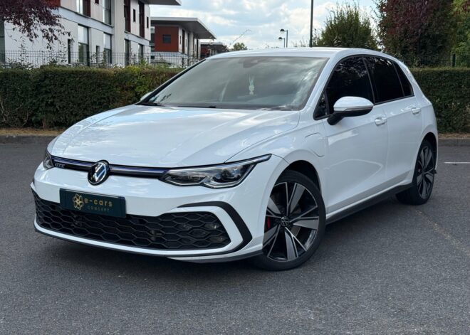 Volkswagen Golf 8 VIII 1.4 TSi 16V 245 Plug in Hybrid DSG6 150ch GTE