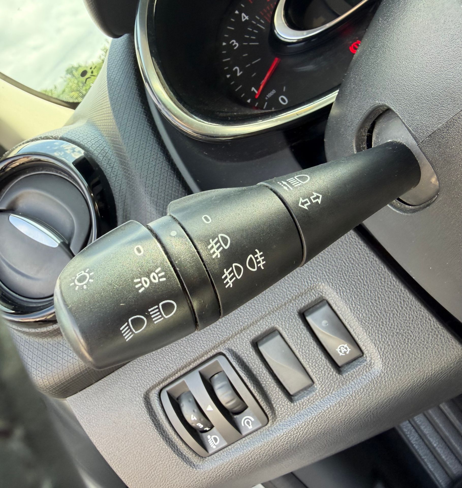 Renault Clio IV 1.5 DCI 90ch ENERGY ZEN