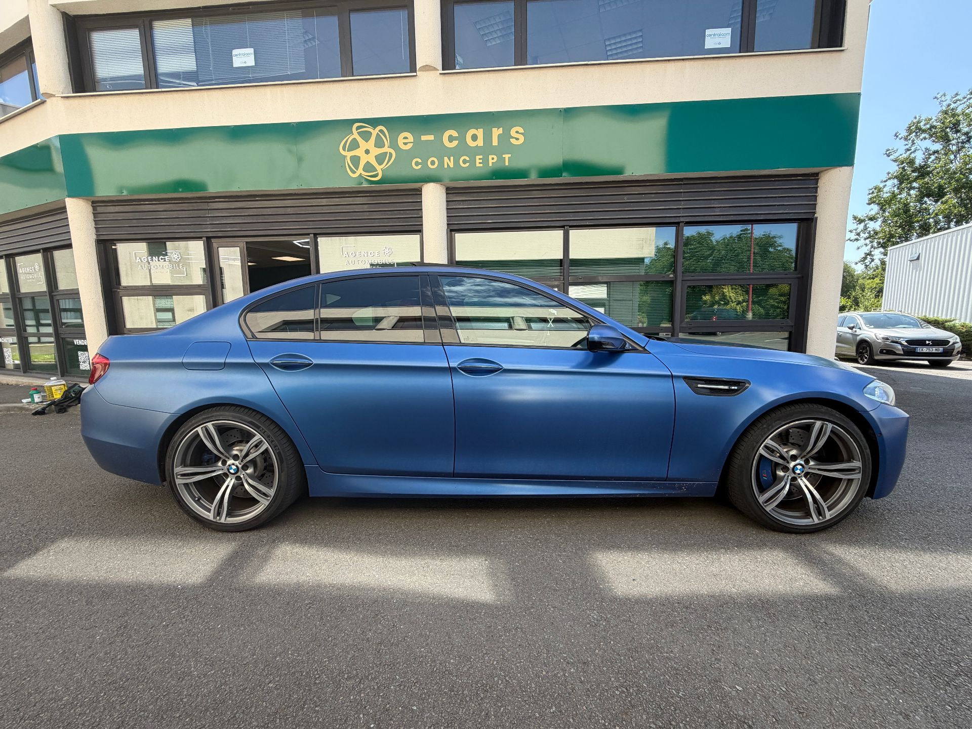 BMW M5 “Frozen Blue”