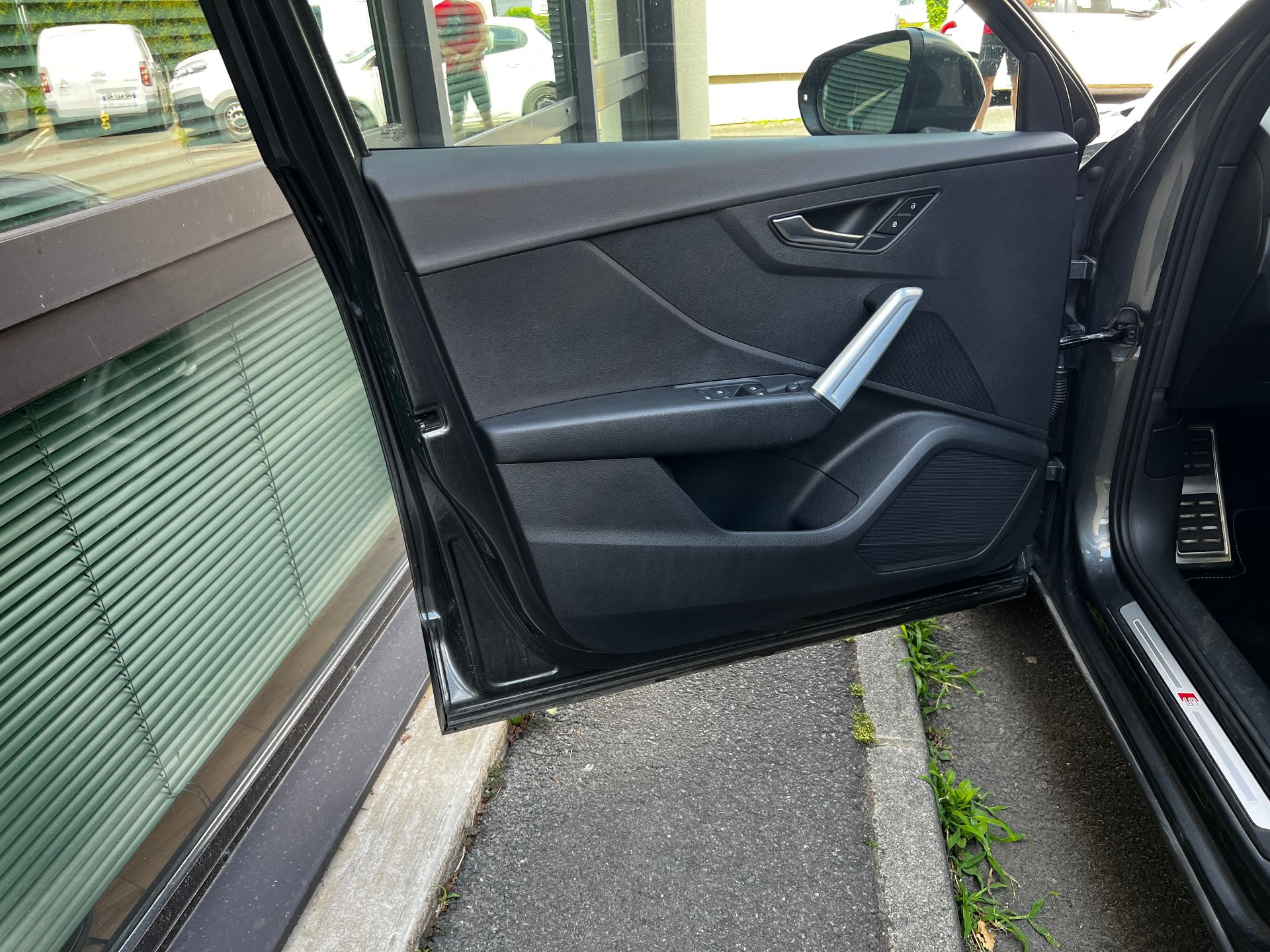 AUDI Q2 35 TDI S-Line – 16790€