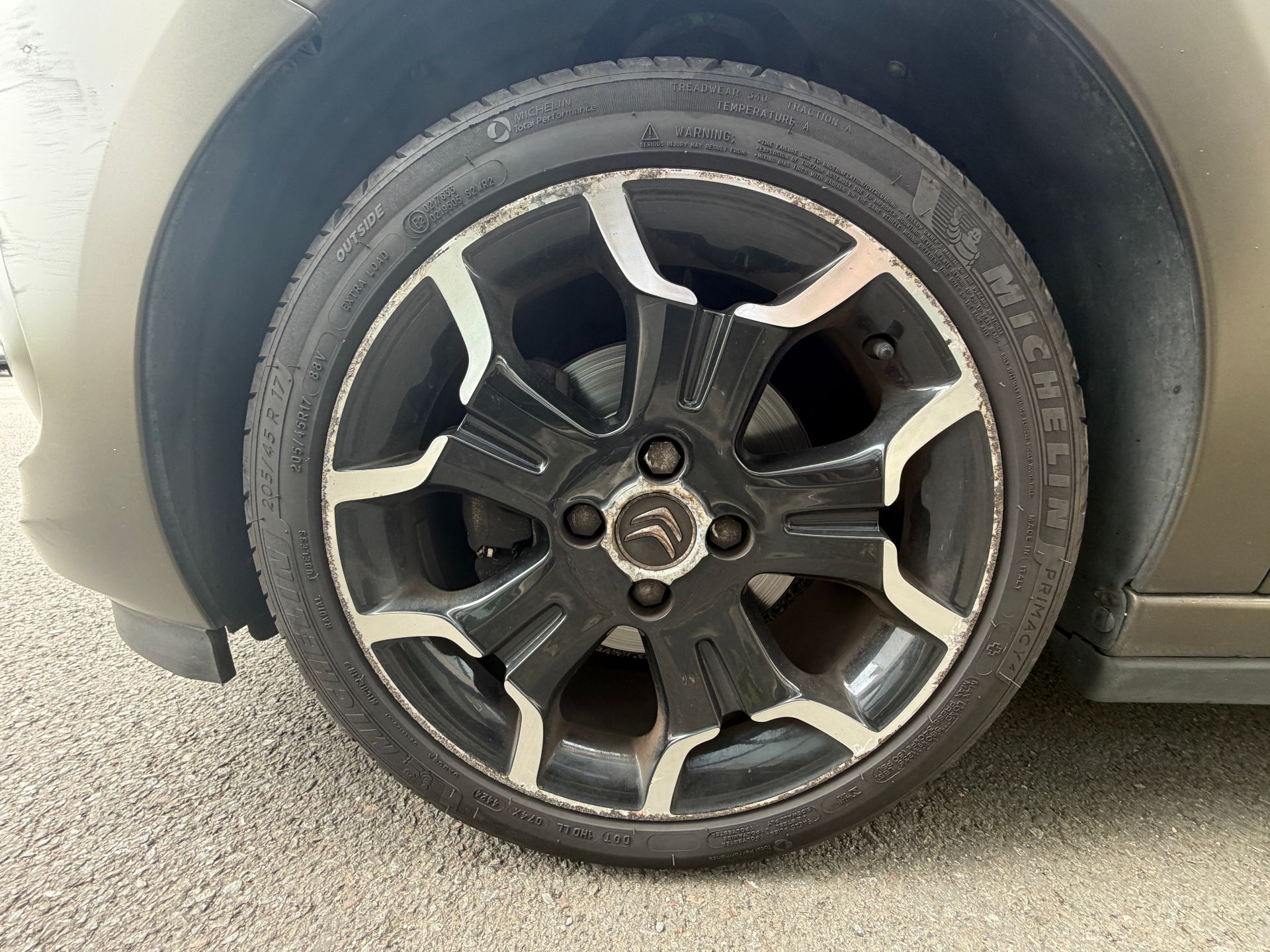 Citroen DS3 “Just mat” – 6 990 €