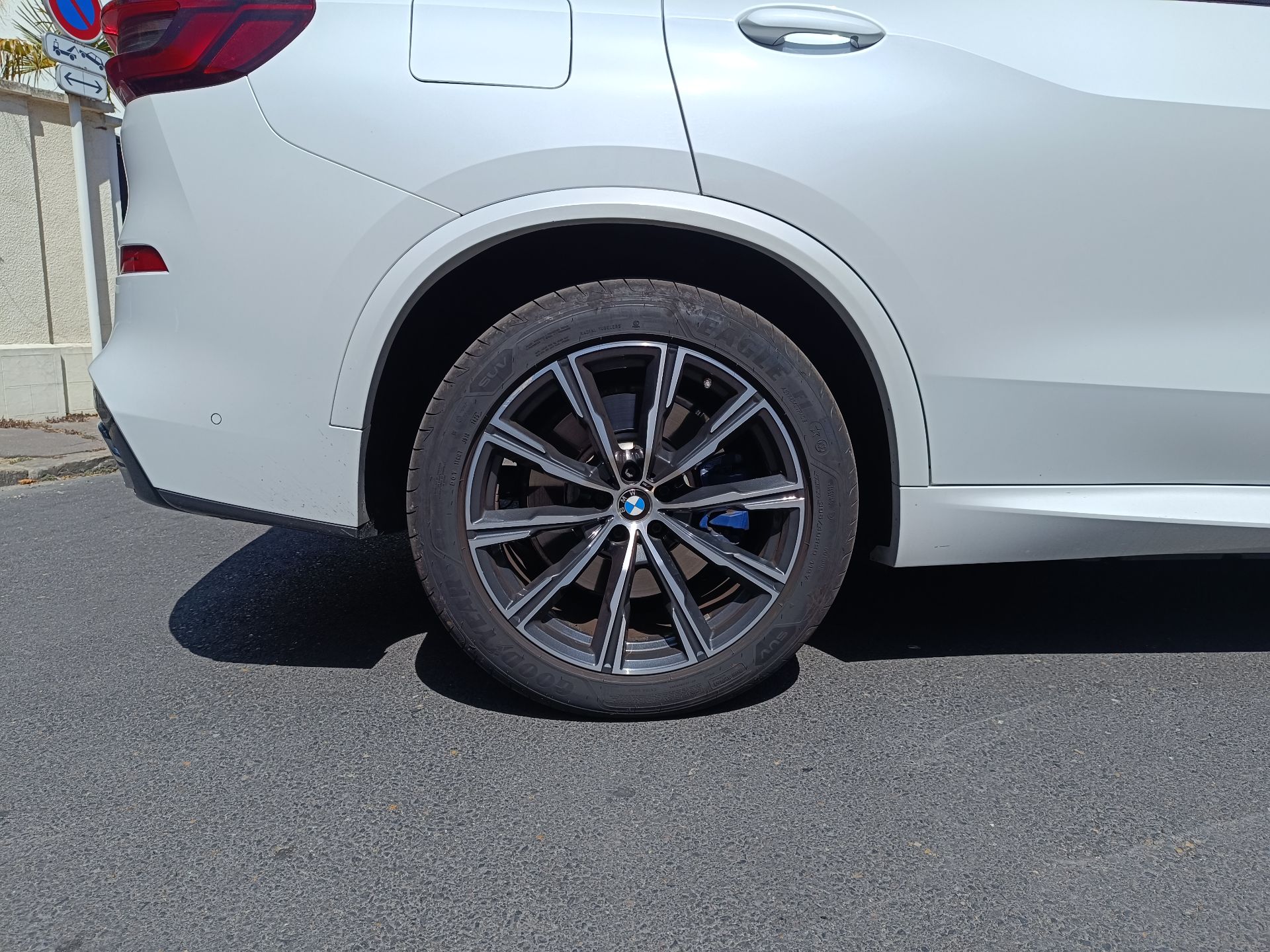BMW X5 394ch