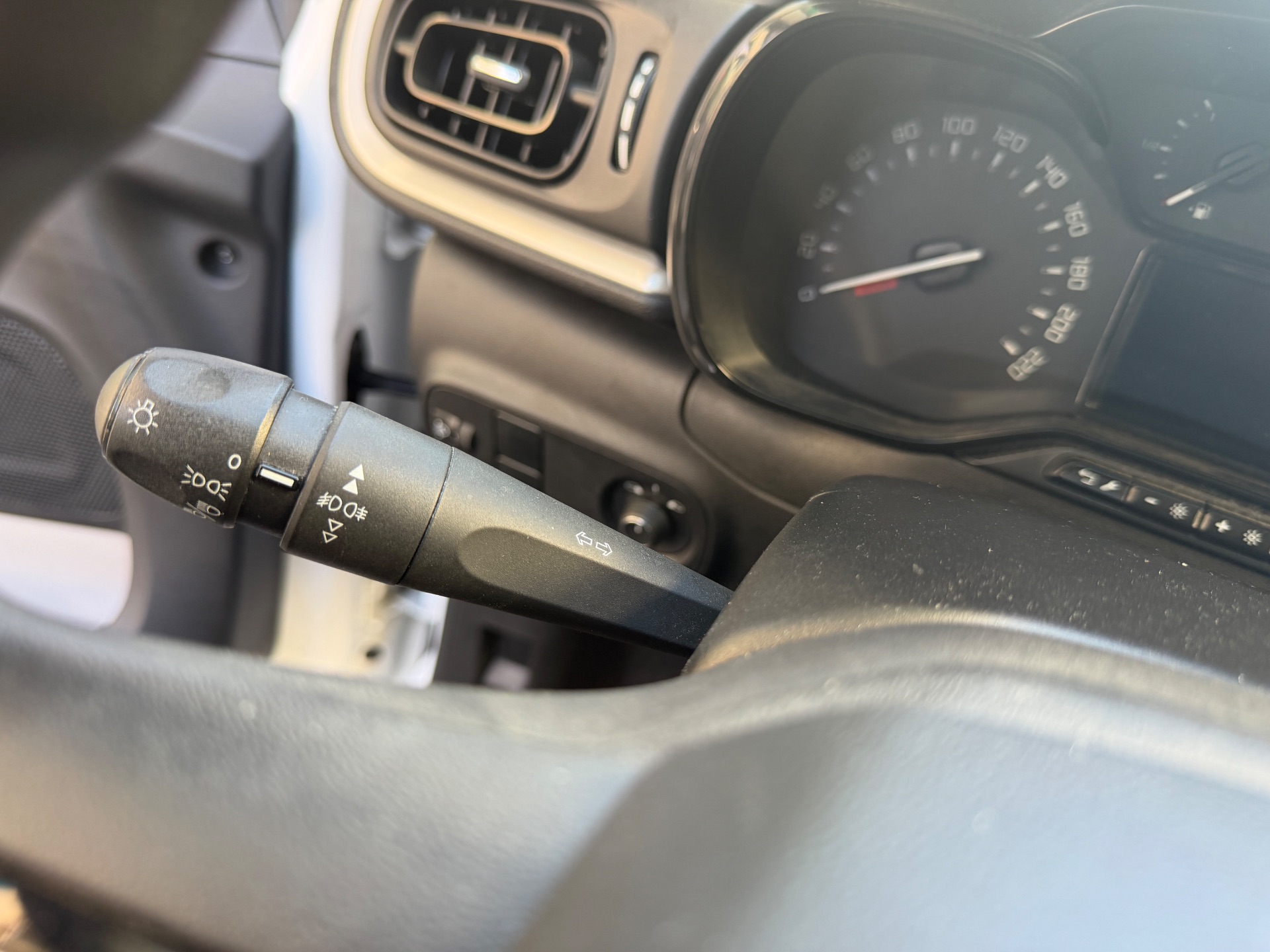 Citroën C3 BlueHDi 100Ch “Feel”