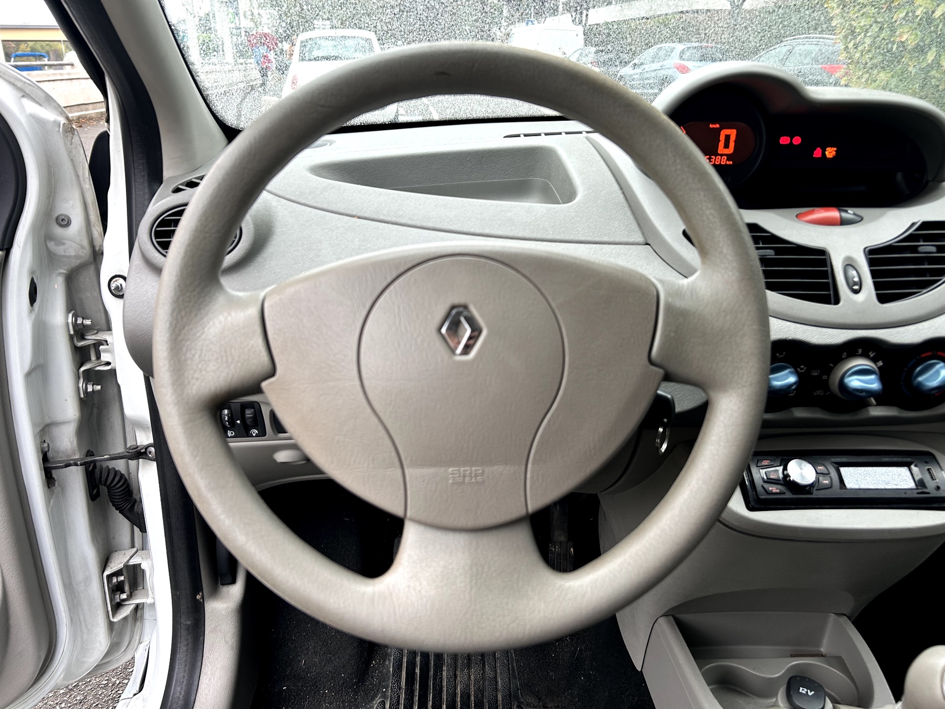 Renault twingo 2 1.2 58ch eco expression
