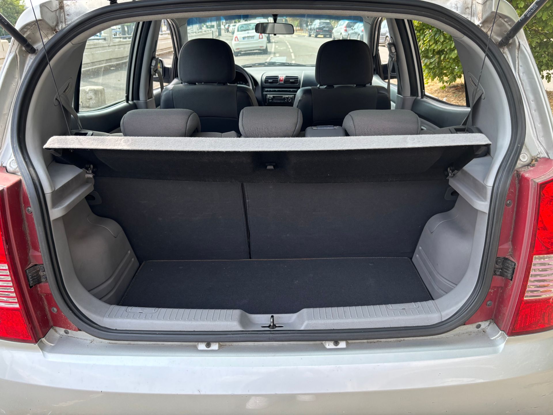 Kia Picanto 1.1l LX (SA) 1.1 12V 65 cv