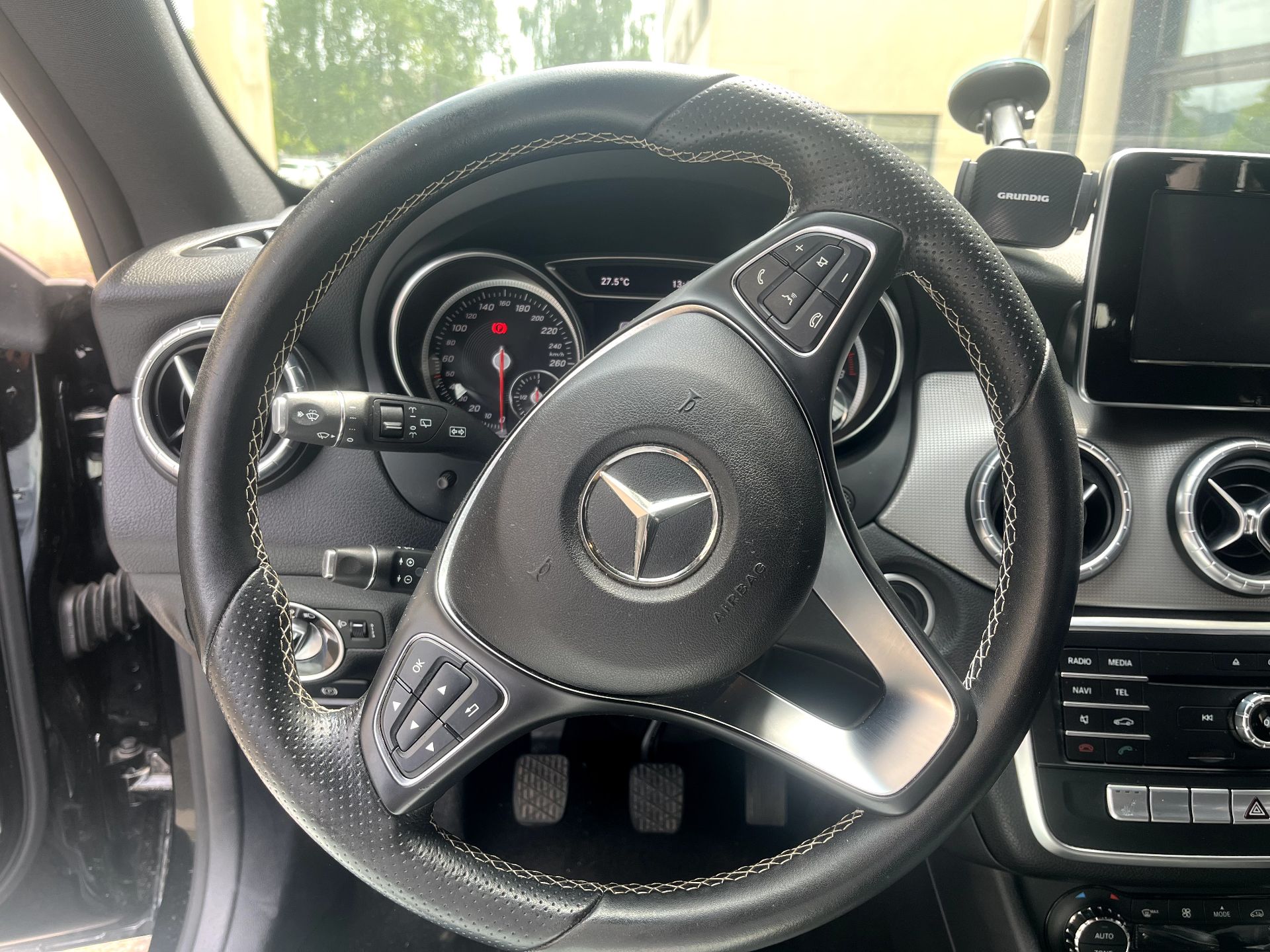 Mercedes CLA – 17990 €