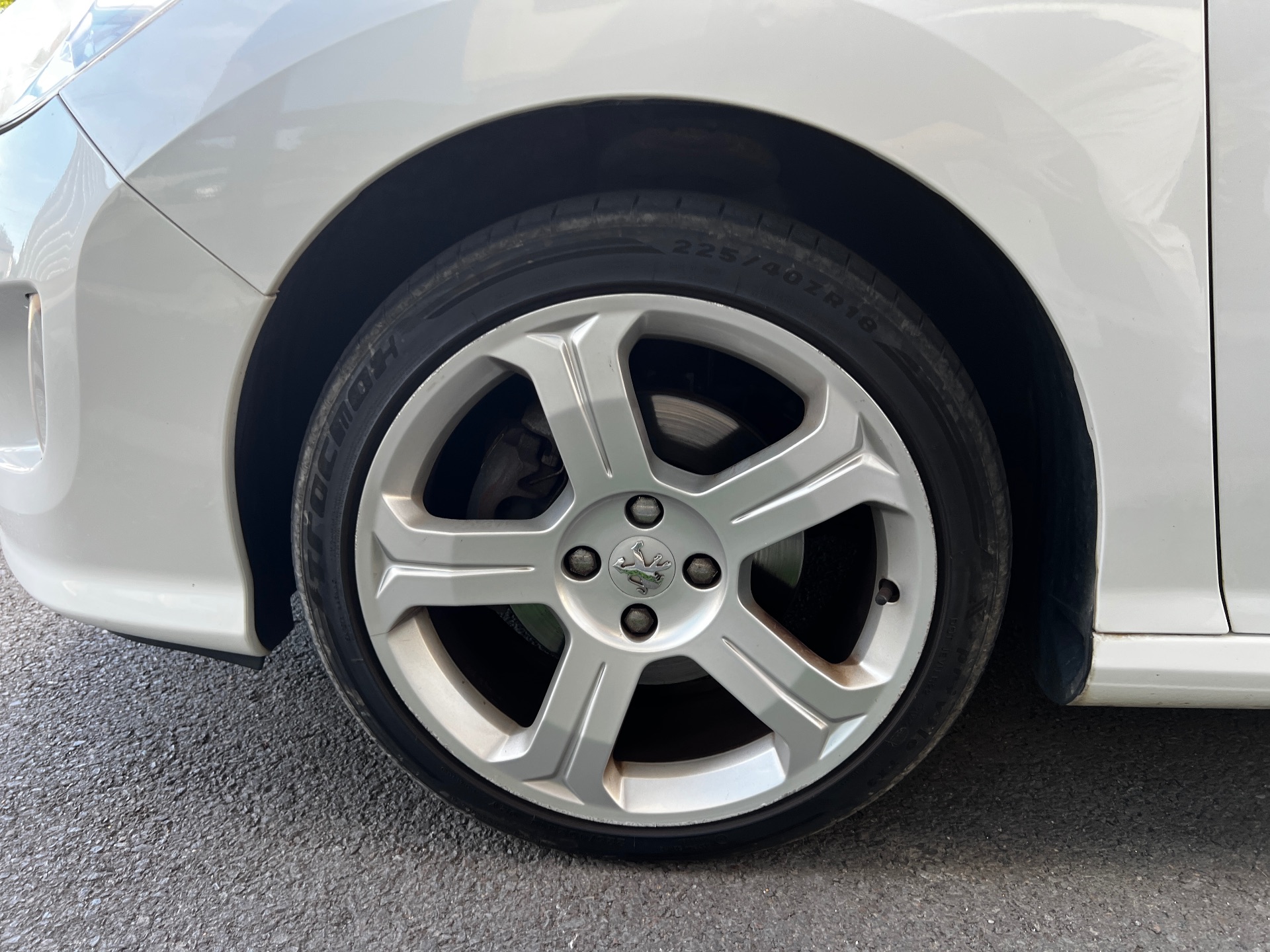 Peugeot 308 CC 2.0 HDI 140 ch Féline