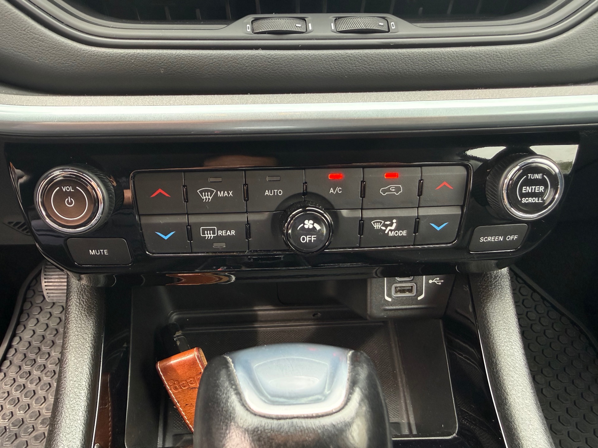 Jeep Compass Phase 2 1.3 16v Turbo MultiAir DCT6 150 ch 150ch Limited