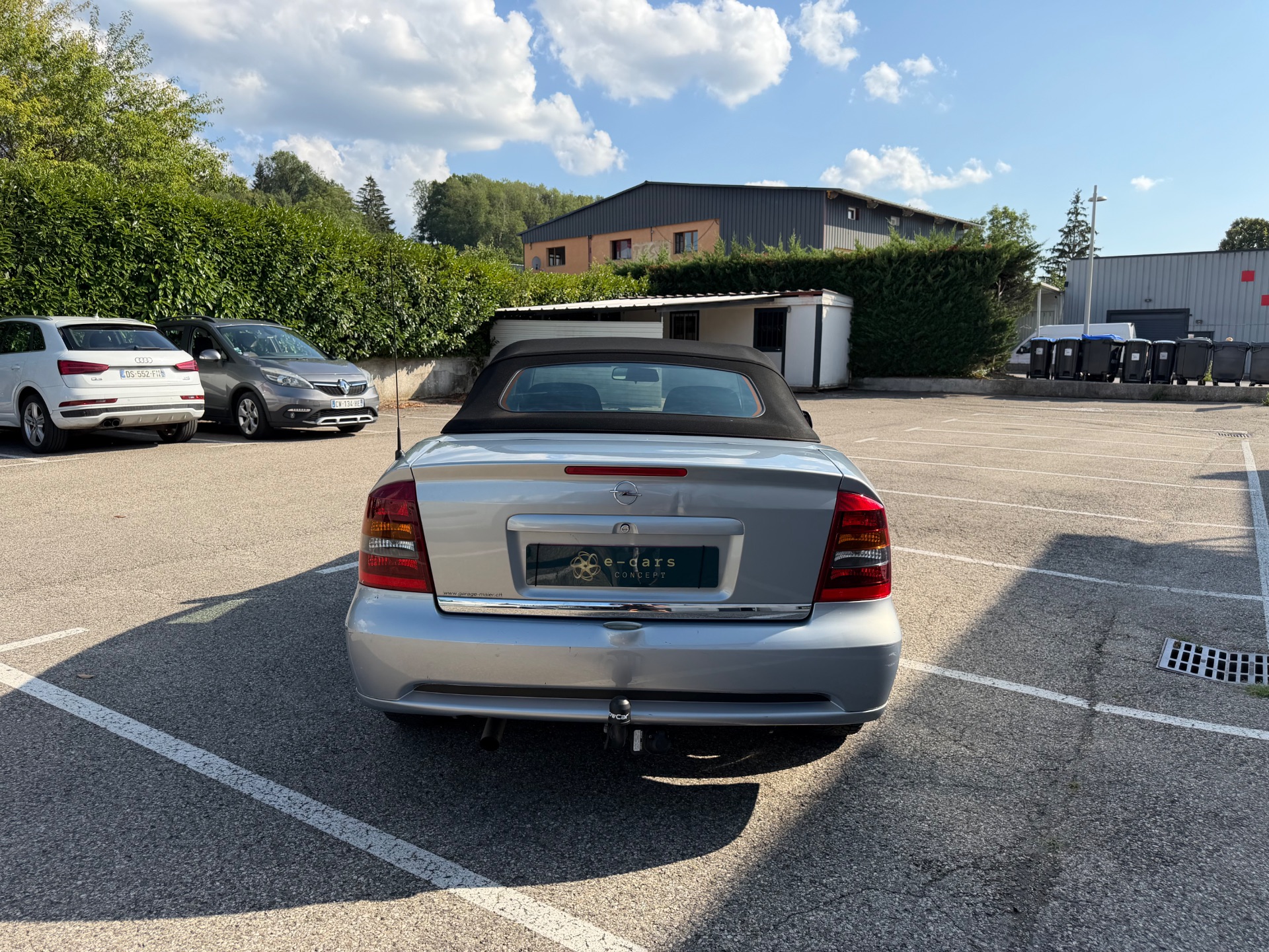 Opel Astra ESSENCE EDITION BERTONE