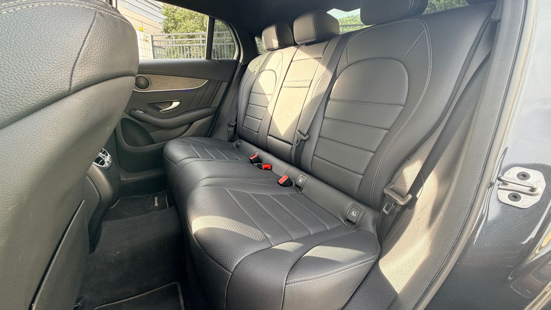 Mercedes-Benz GLC Coupé 300de 4Matic 9G-Tronic 364ch AMG LINE