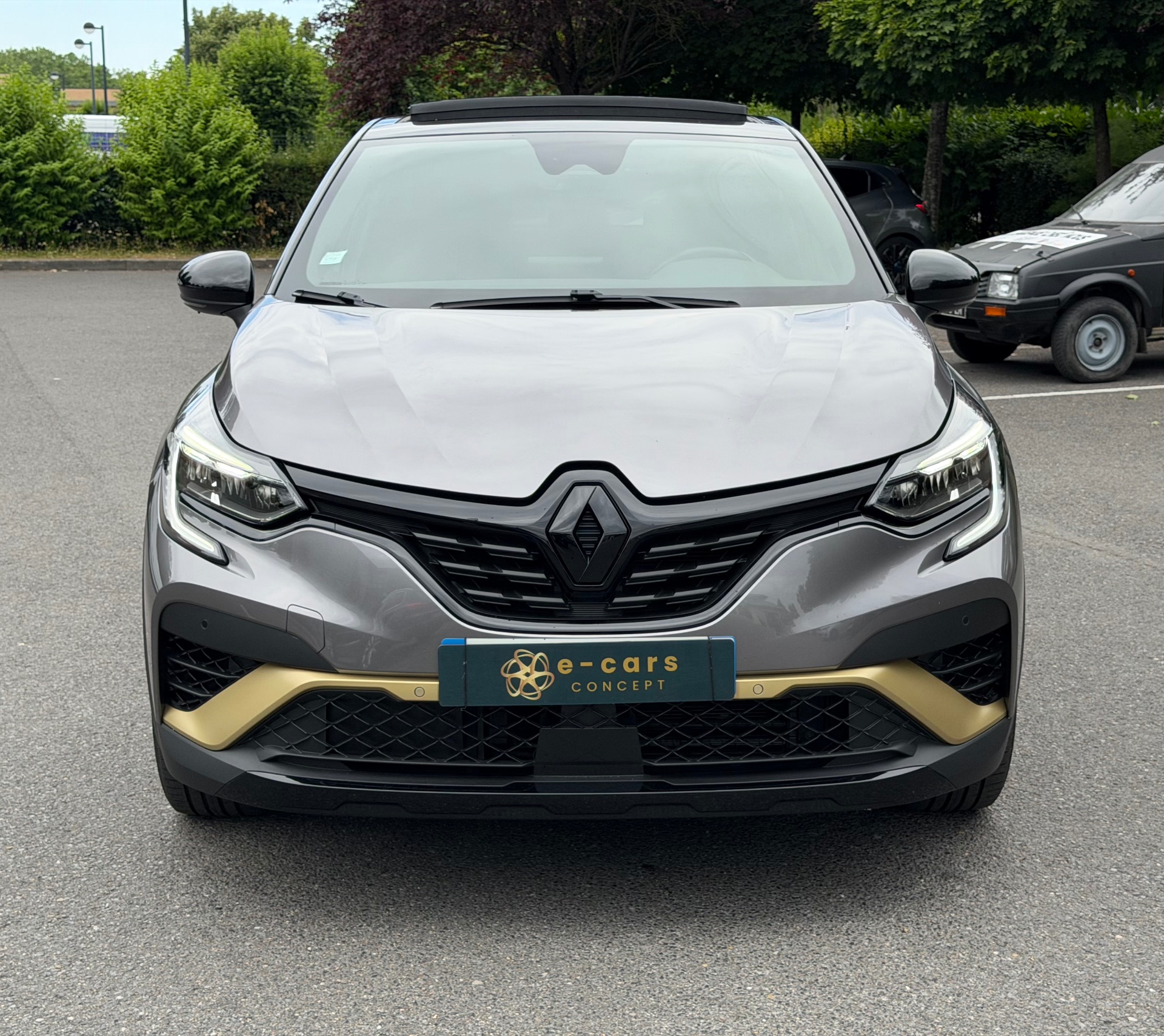 Renault Captur 1.6 i