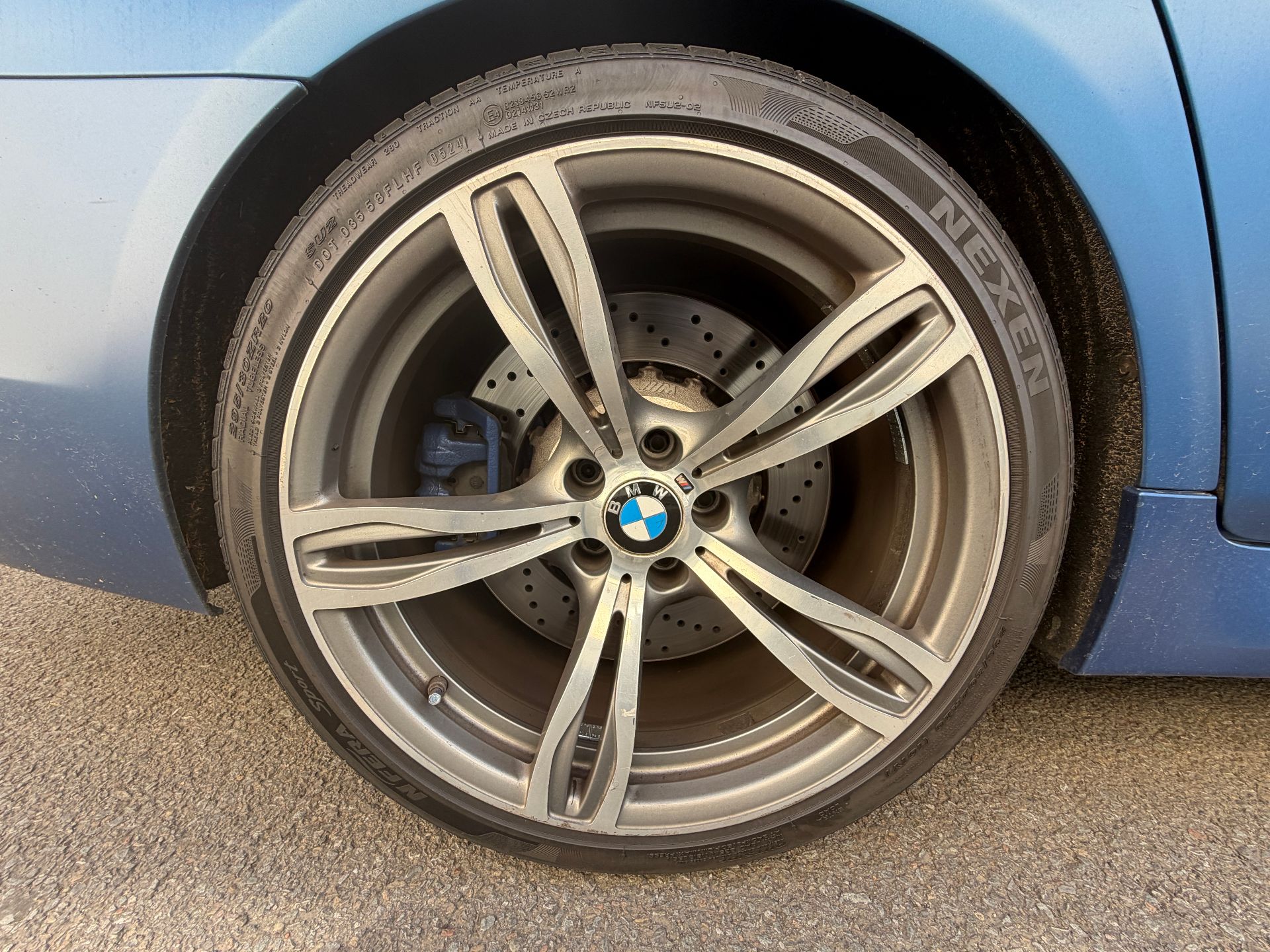 BMW M5 “Frozen Blue”