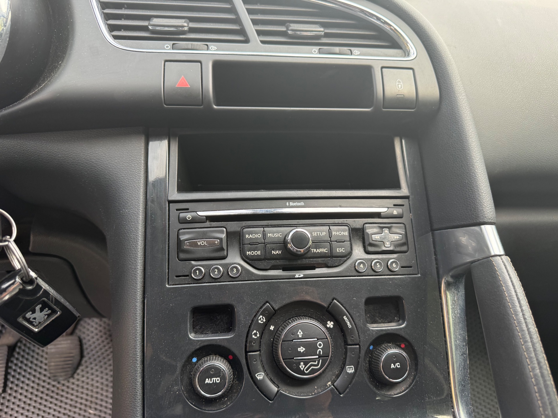 Peugeot 3008 1.4 VTI 120ch