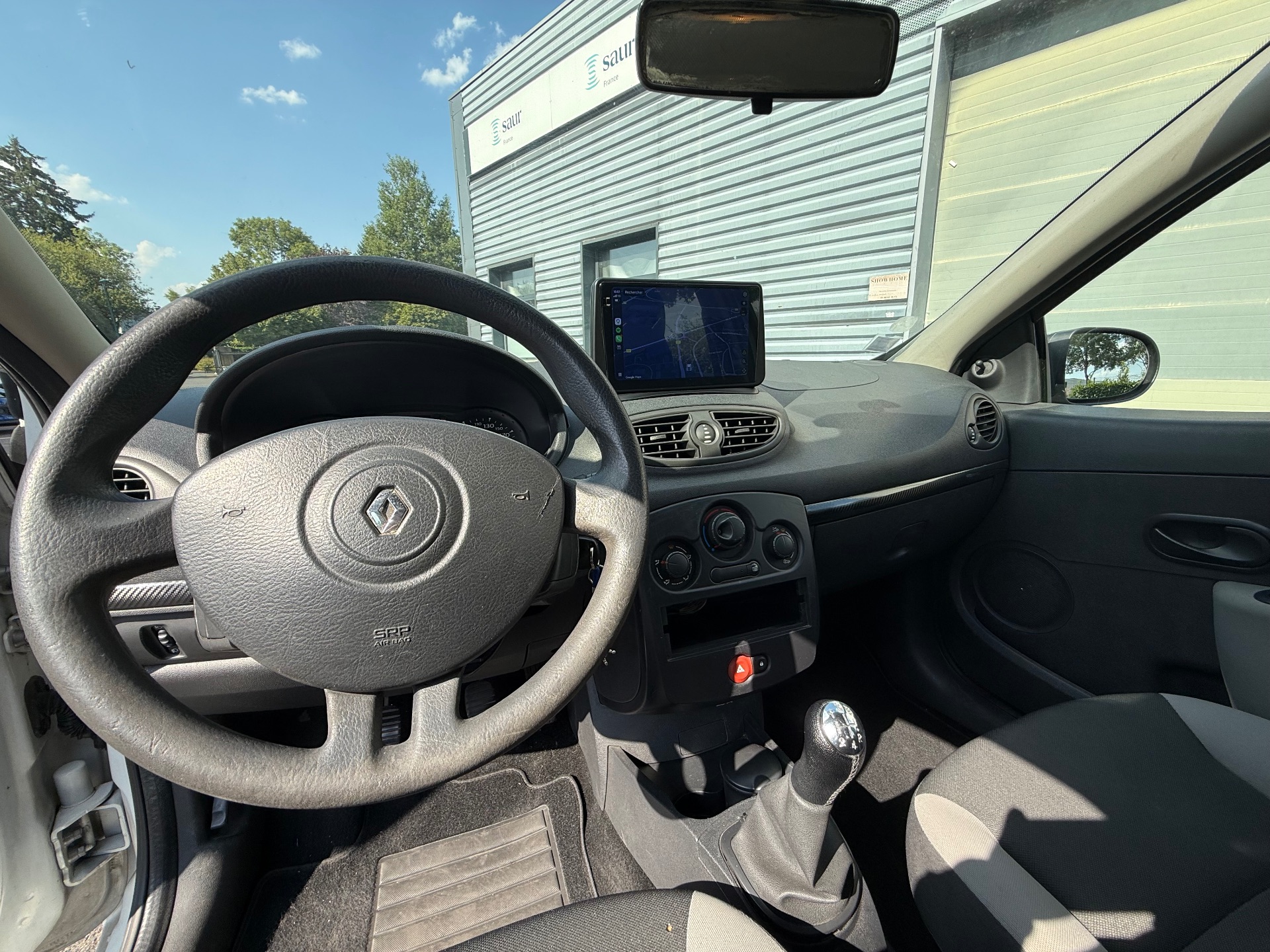 Renault Clio III 1.2 16V 75ch Authentique