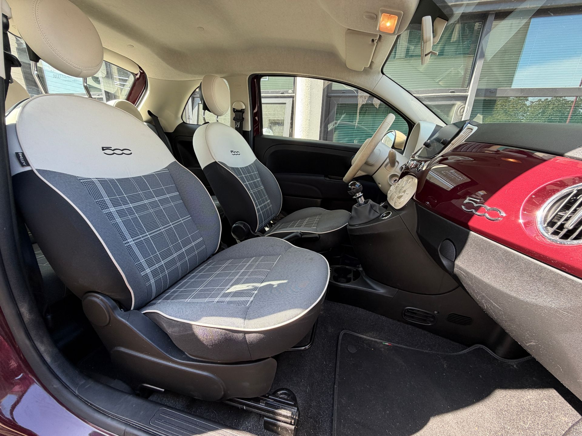 Fiat 500 1.0 Hybrid 70ch “Lounge”