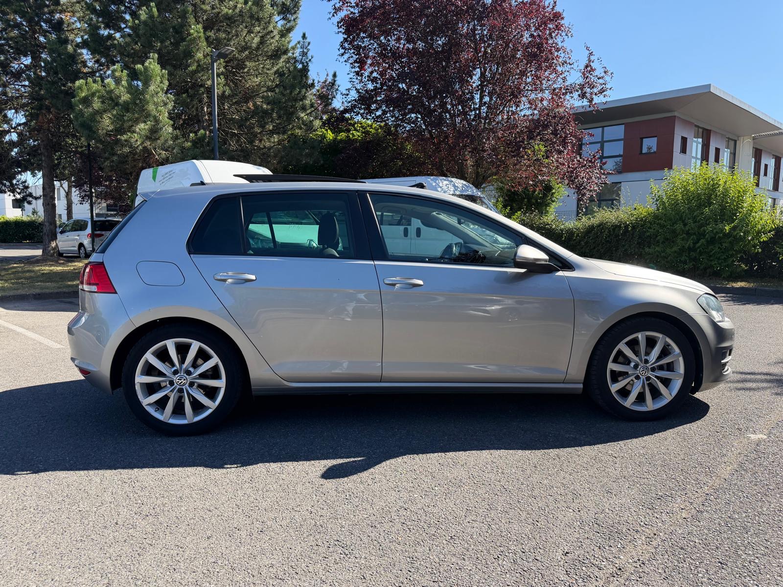 Volkswagen Golf 7 VII 1.4 TSI 16v Blue motion 140ch 140ch Carat