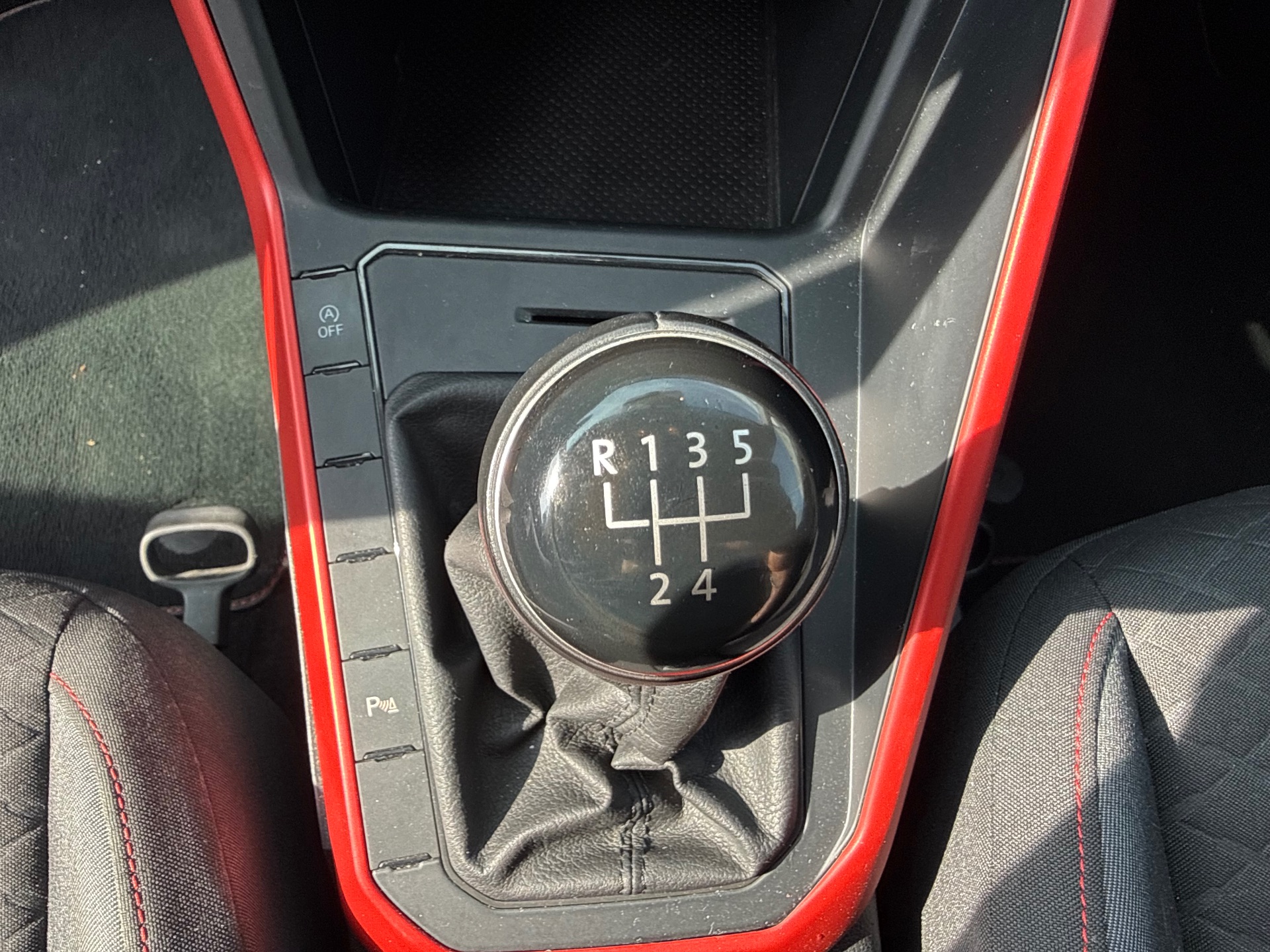 Volkswagen Polo 1.0L TSI Connect