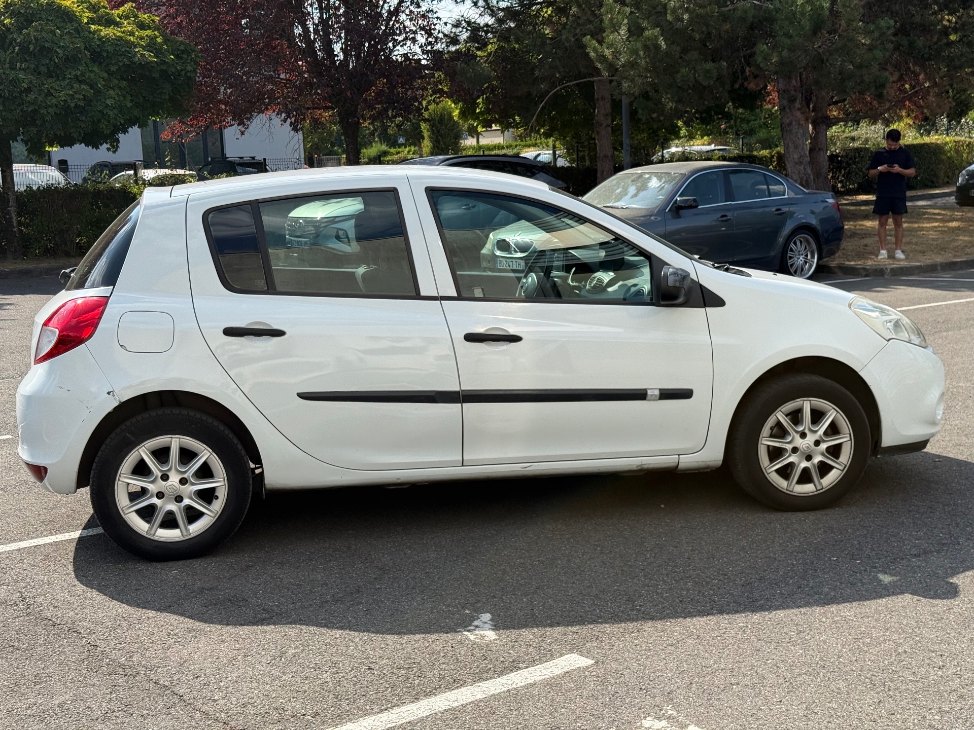 Renault Clio III 1.2 16V 75ch Authentique