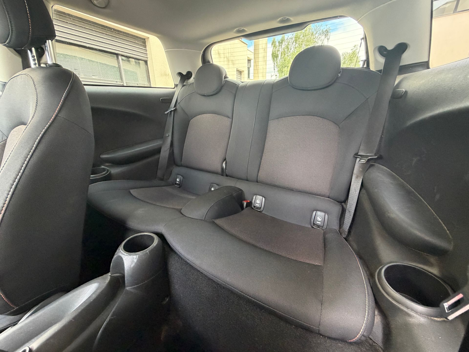 MINI “Cooper D” – 9 490 € (PRIX OK)