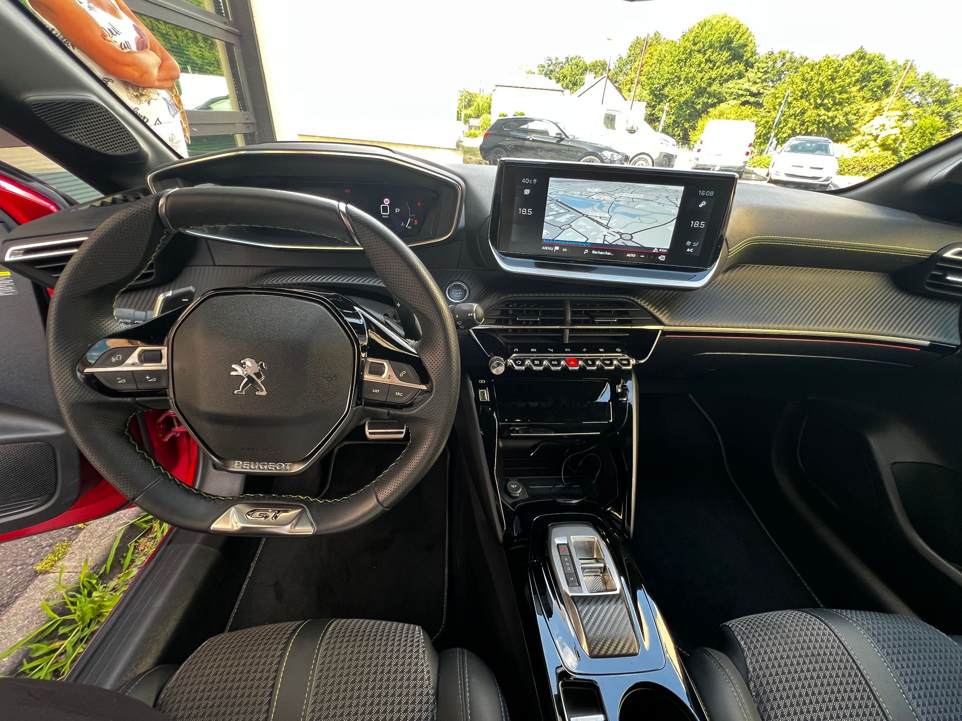 Peugeot 208 GT 1.2L 100ch