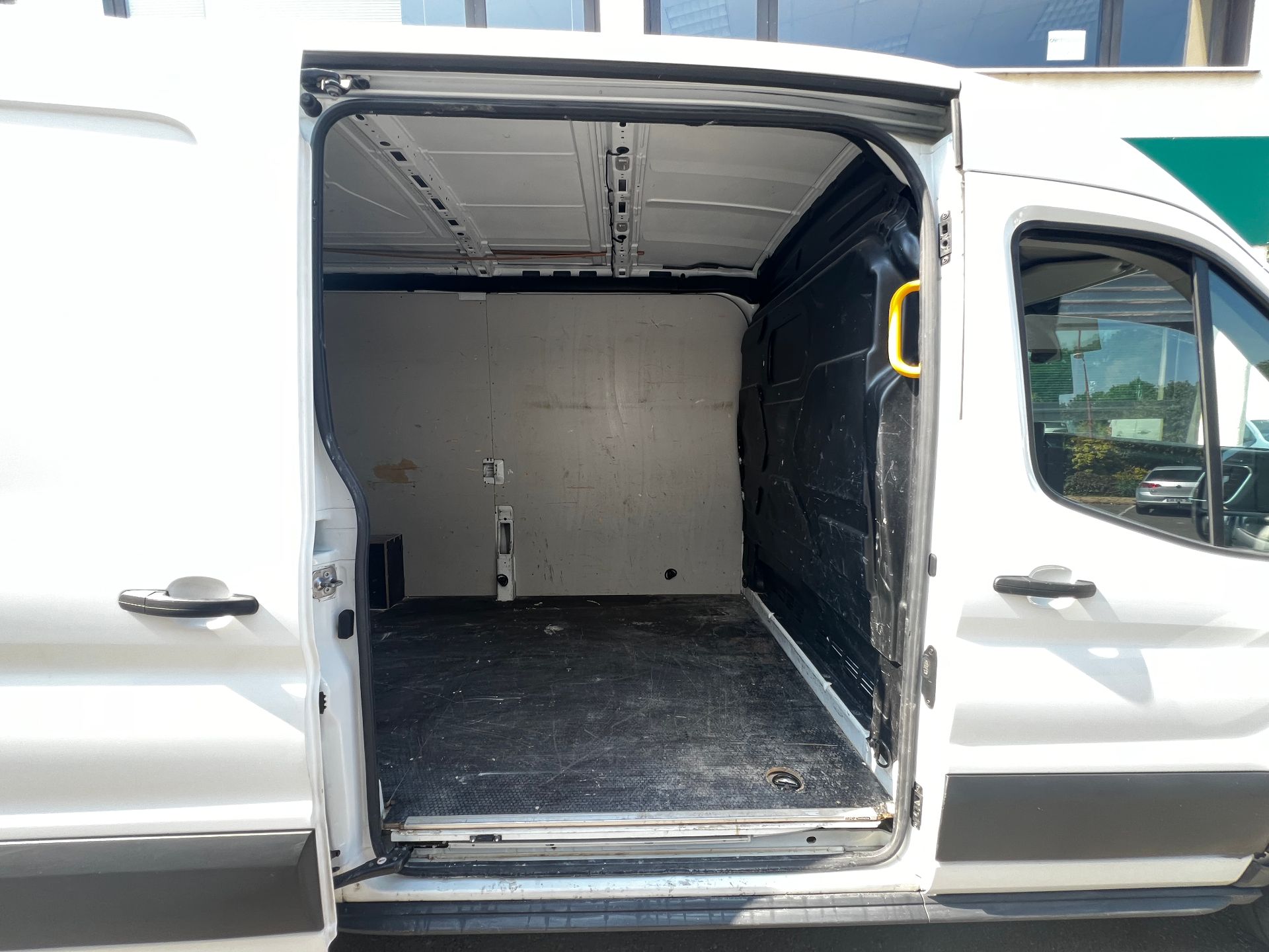 FORD TRANSIT L3H2 2.0 ECOBLUE 130ch Trend Buisness
