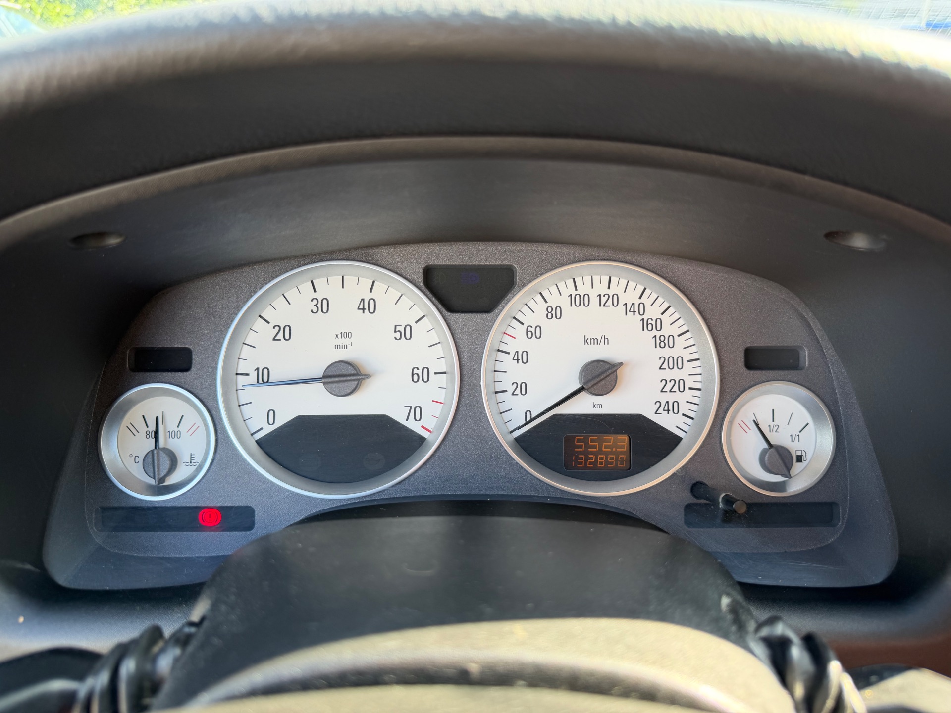 Opel Astra ESSENCE EDITION BERTONE