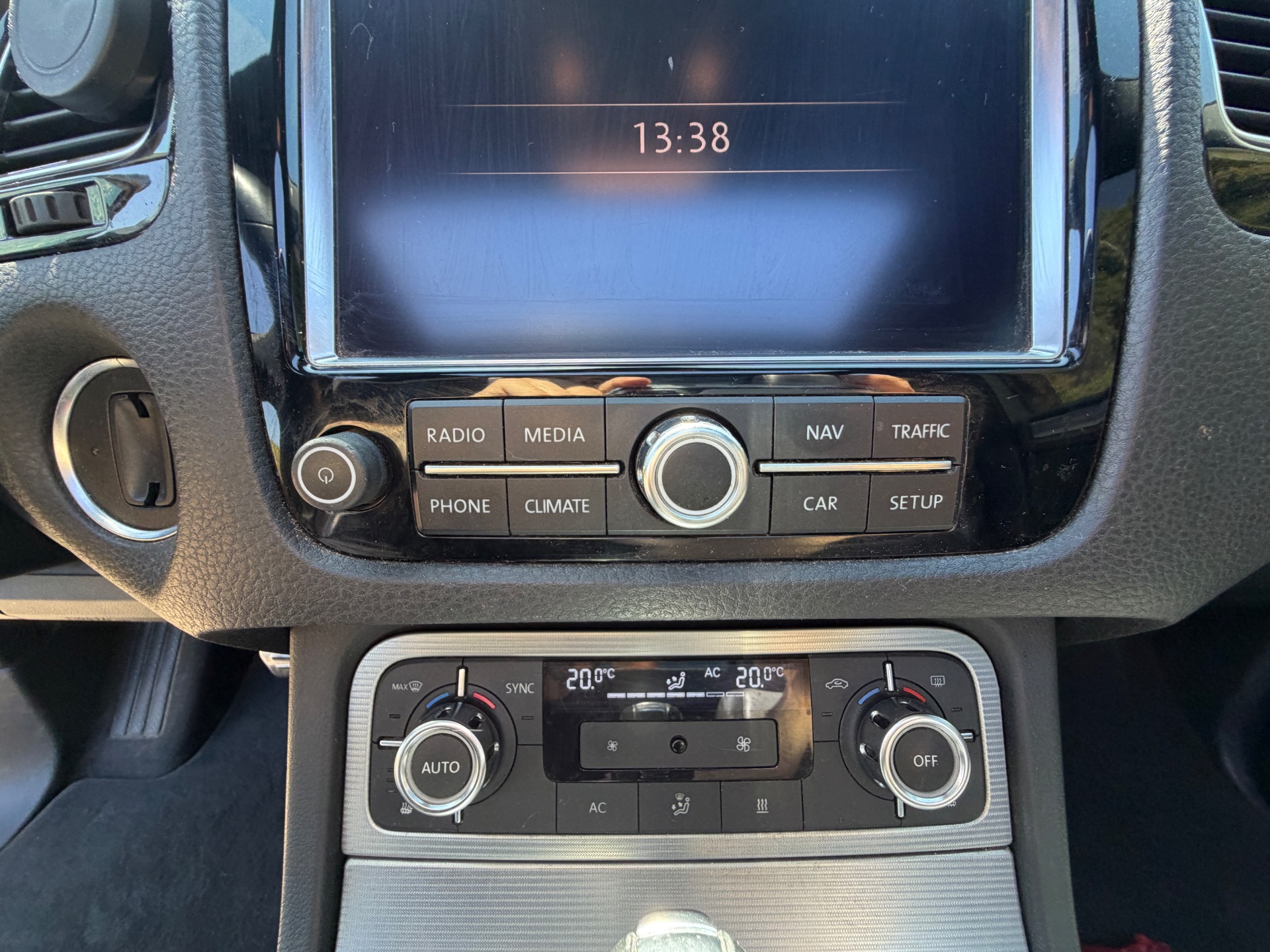 Volkswagen Touareg V8 4,2 TDI 340ch R line