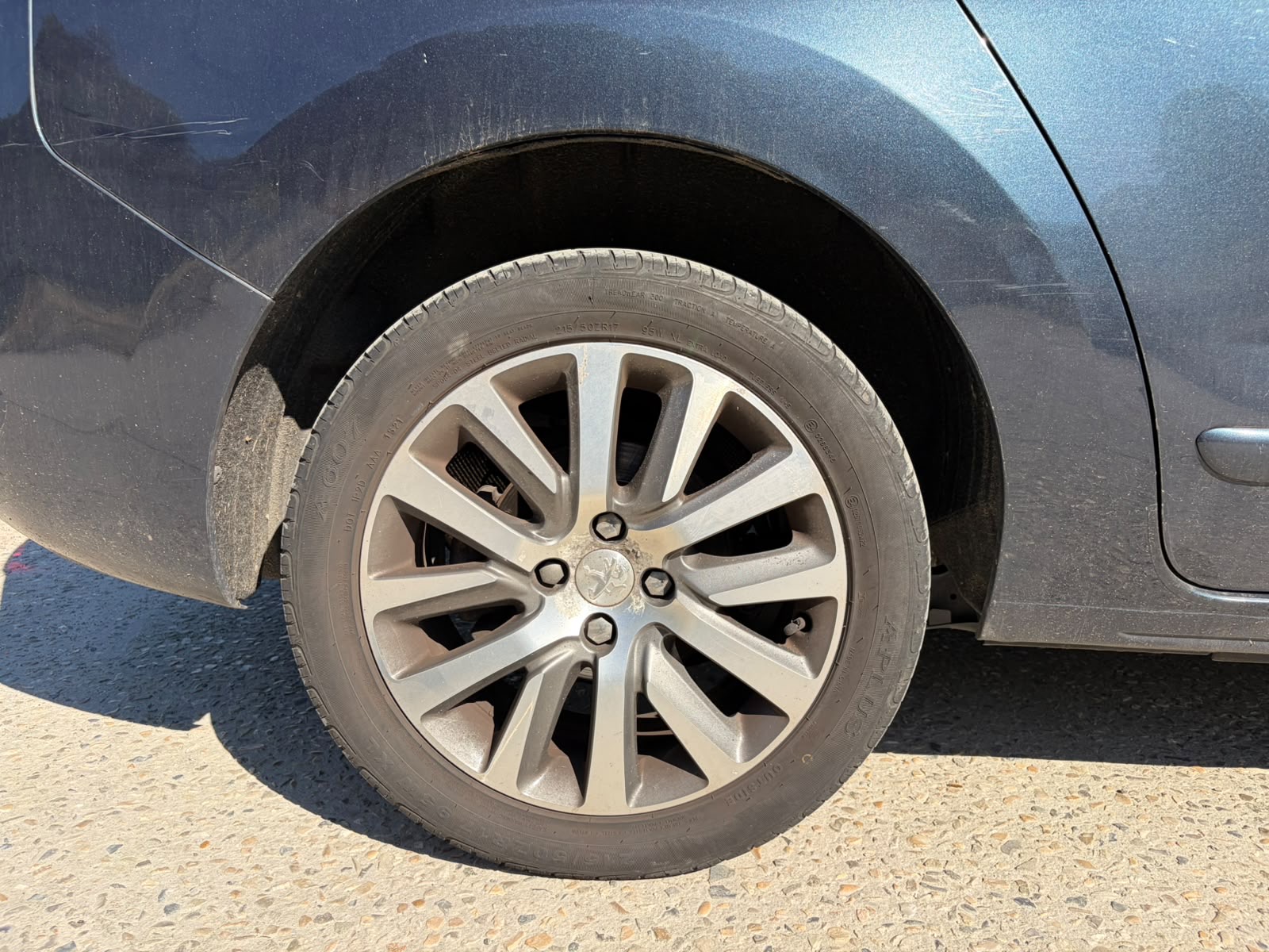 Peugeot 5008 1,6 bluehdi 163ch ALLURE