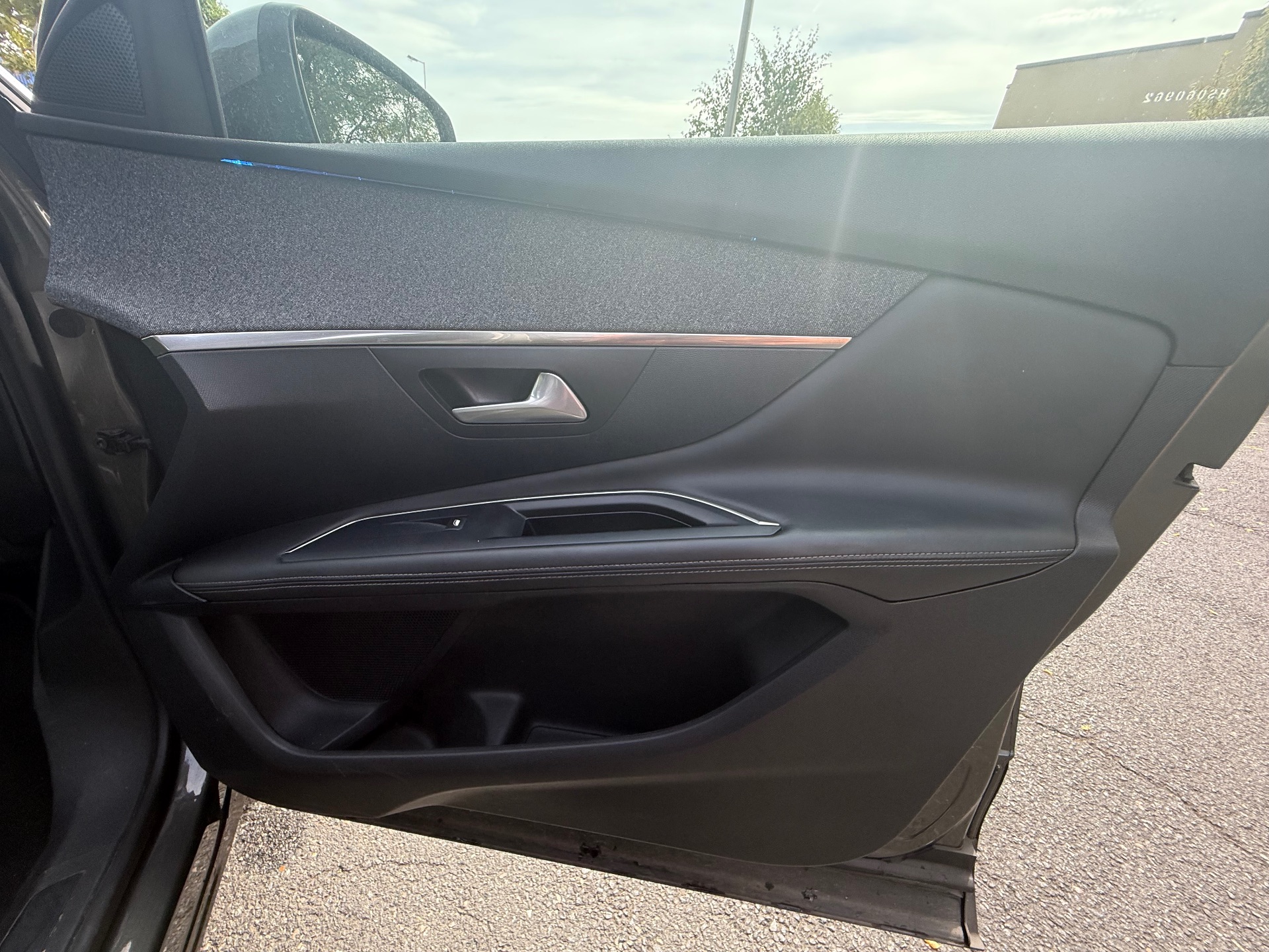 Peugeot 3008 1.2 THP Puretech 130ch ALLURE