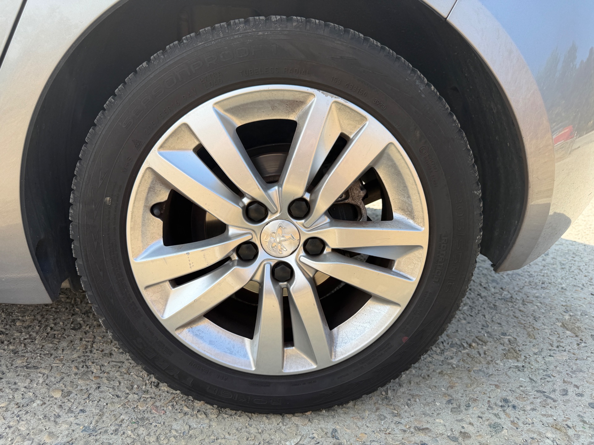 Peugeot 308 1,2 PURETECH 130ch ALLURE