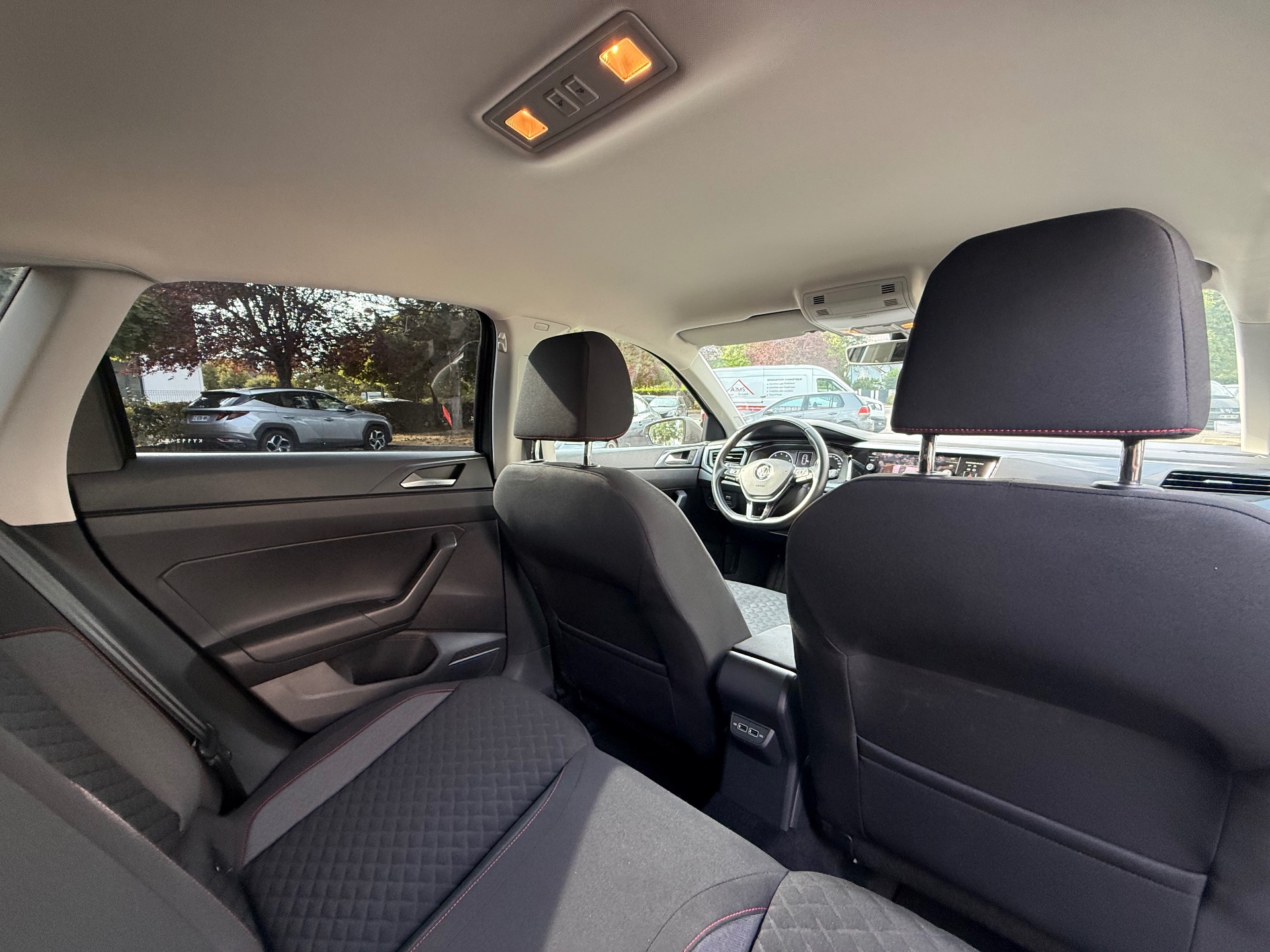 Volkswagen Polo 1.0L TSI Connect