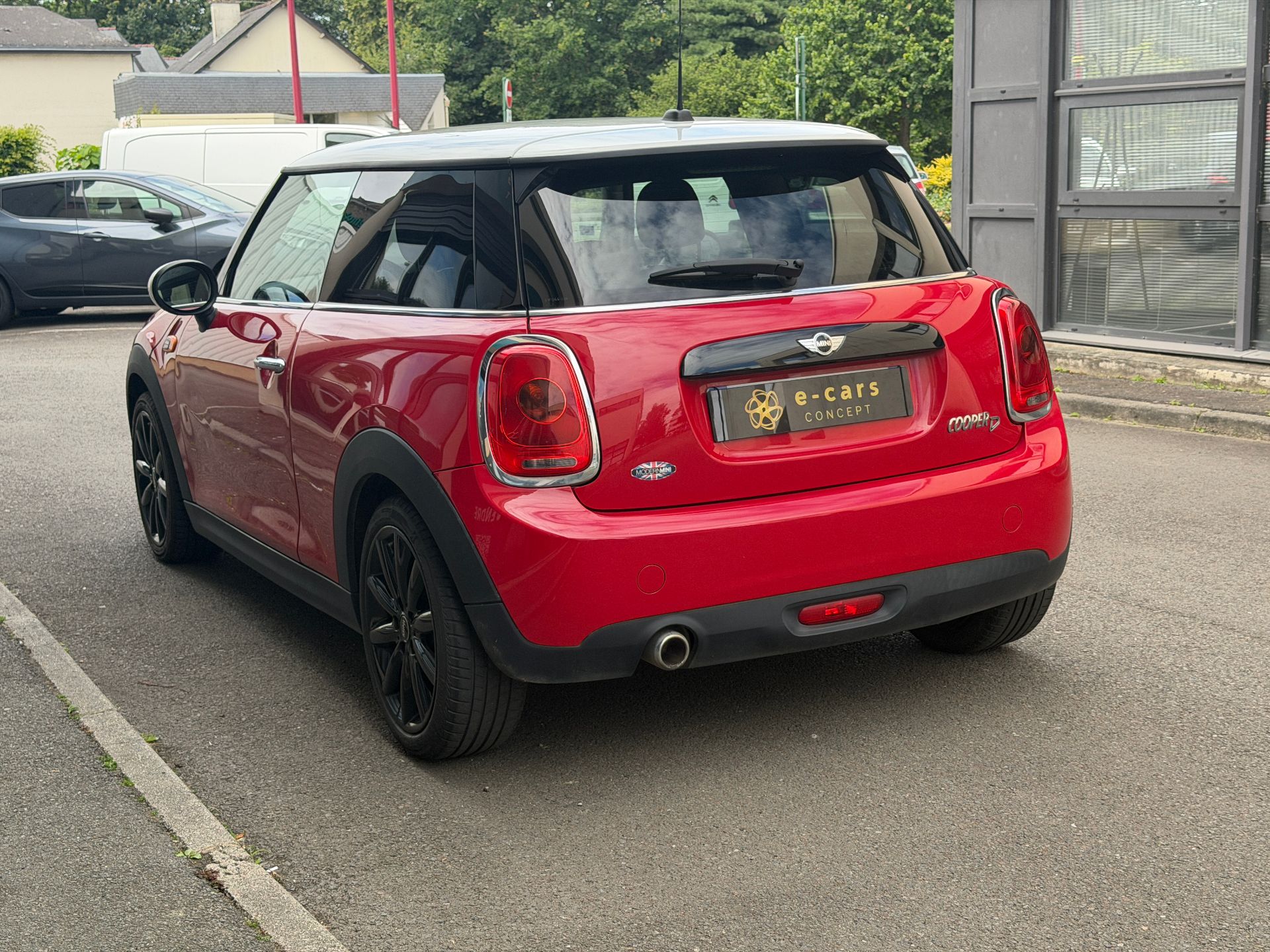MINI “Cooper D” – 9 490 € (PRIX OK)