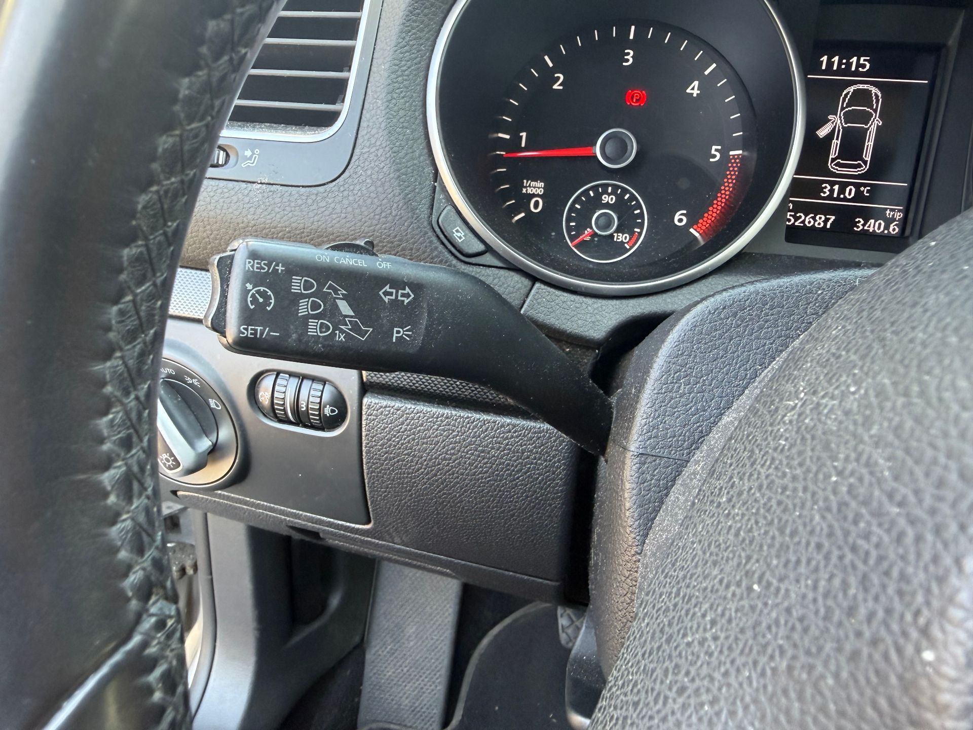 Volkswagen Golf 1.6 TDI 105ch 105ch CONFORTLINE