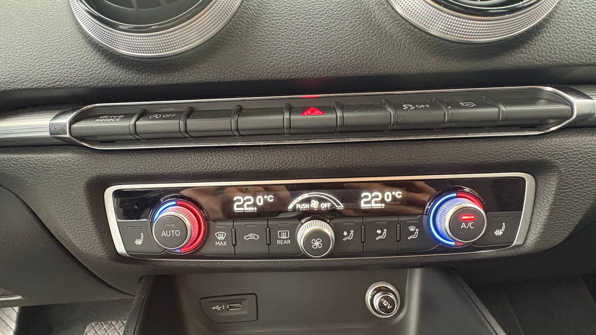 Audi A3 2.0L TFSI 190ch S-LINE