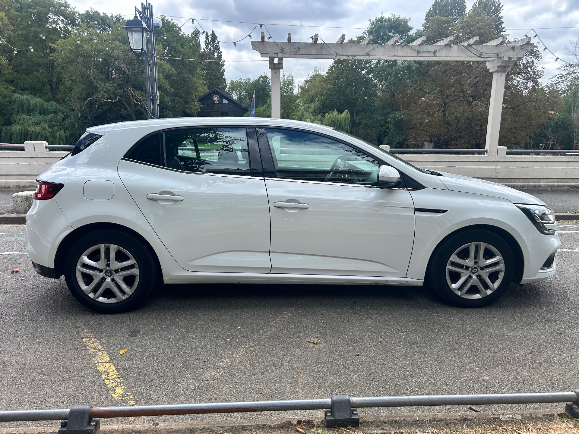 Renault Megane 1.5 Blue DCI 95ch business