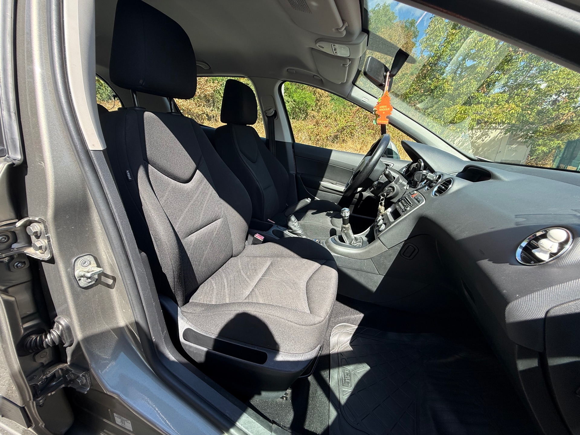 Peugeot 308 1.4 VTi 98ch